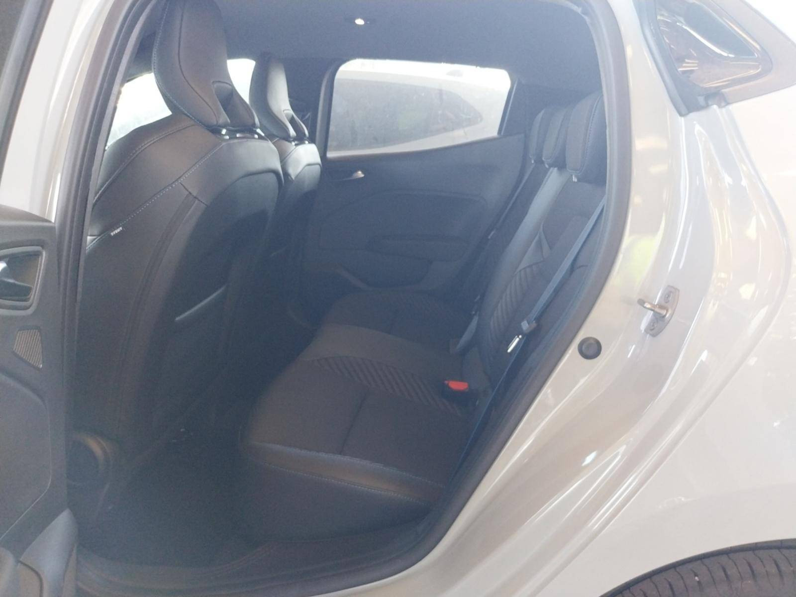 Vente en ligne Renault Clio 5 Clio TCe 90 ch GSR2 au prix de 19 500 €