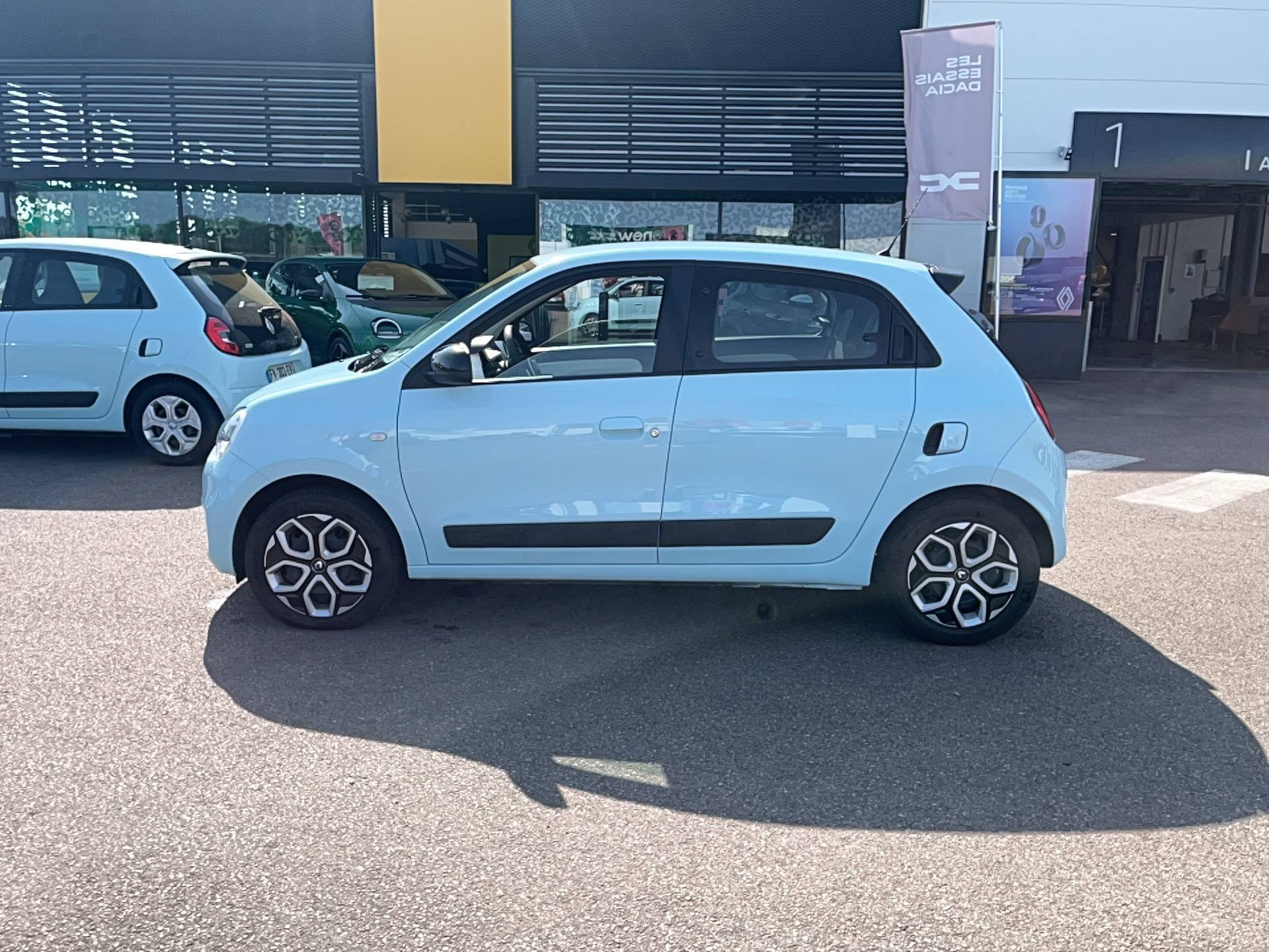 Vente en ligne Renault Twingo 3  SCe 65 au prix de 12 491 €
