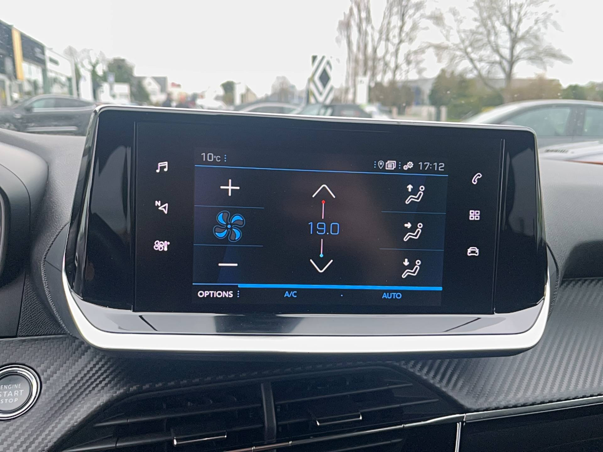 Vente en ligne Peugeot 2008  BlueHDi 110 S&S BVM6 au prix de 15 490 €