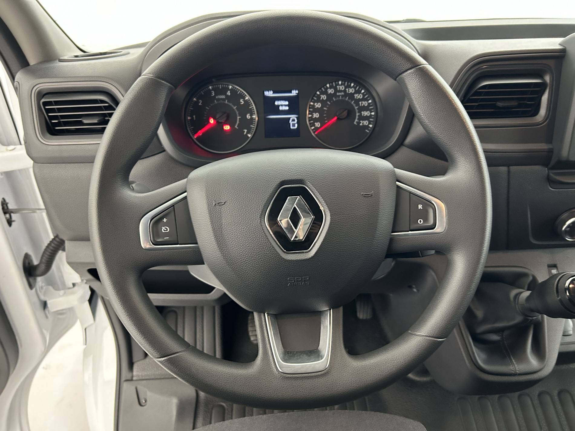 Vente en ligne Renault Master Fourgon MASTER FGN TRAC F3500 L2H2 BLUE DCI 135 au prix de 23 790 €