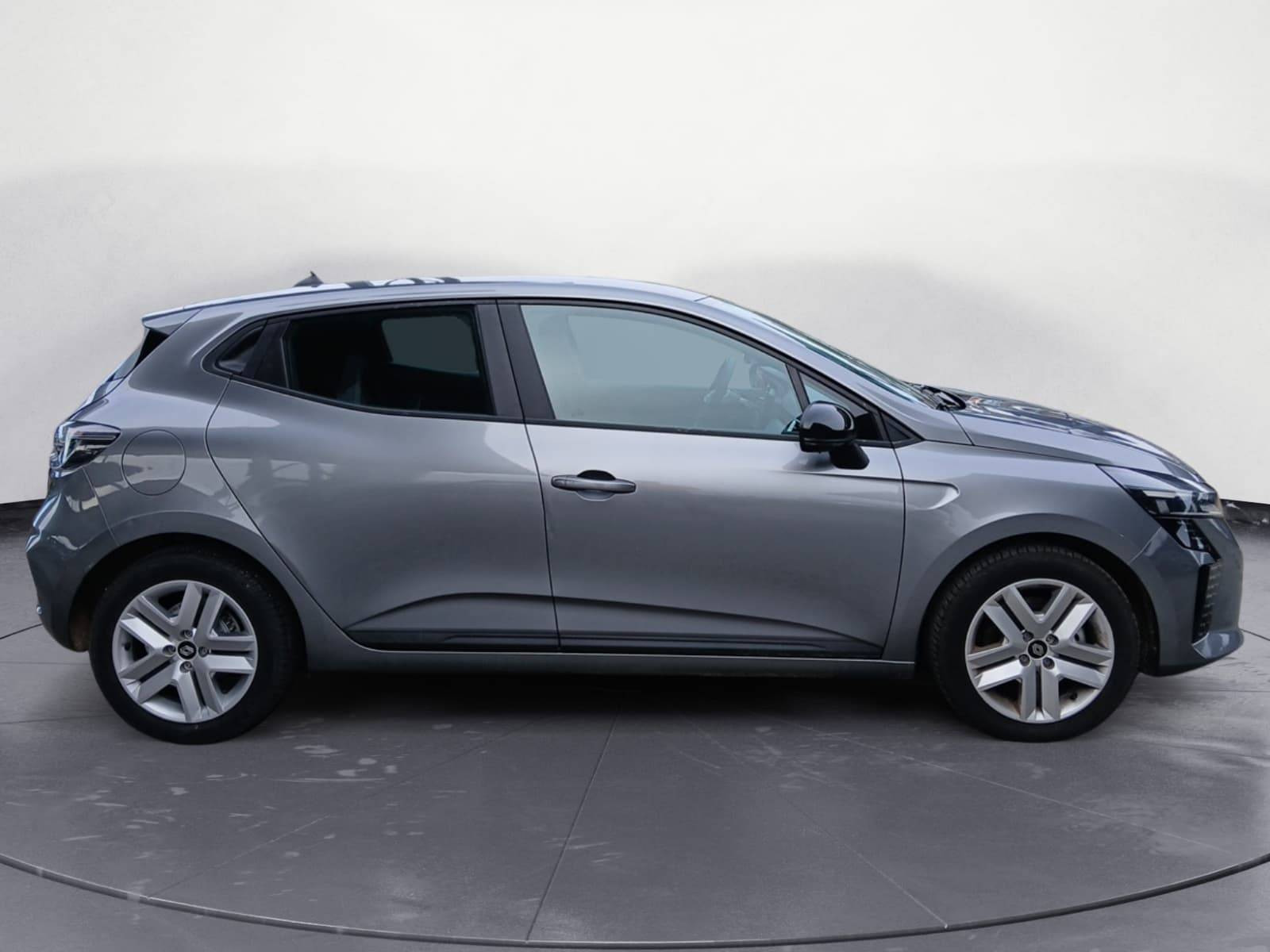 Vente en ligne Renault Clio 5 Clio Blue dCi 100 ch GSR2 au prix de 18 790 €