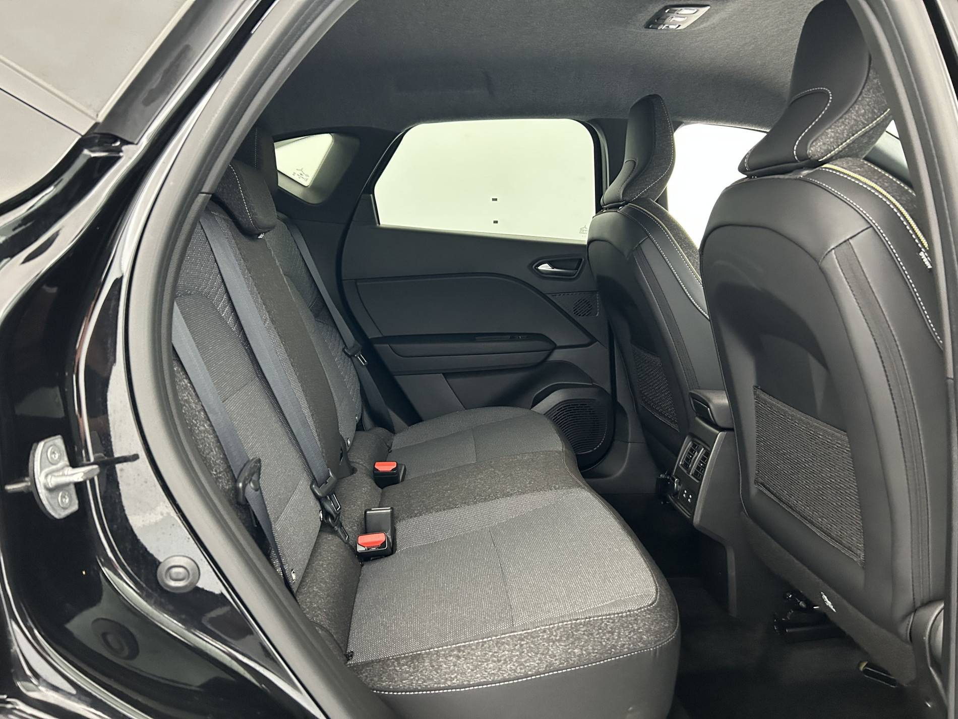 Vente en ligne Renault Captur  E-Tech full hybrid 145 ch au prix de 24 490 €