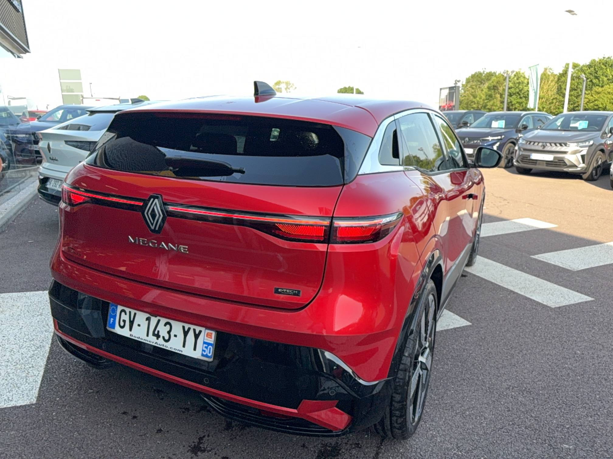 Vente en ligne Renault Megane E-Tech  220 ch autonomie confort AC7 au prix de 26 590 €