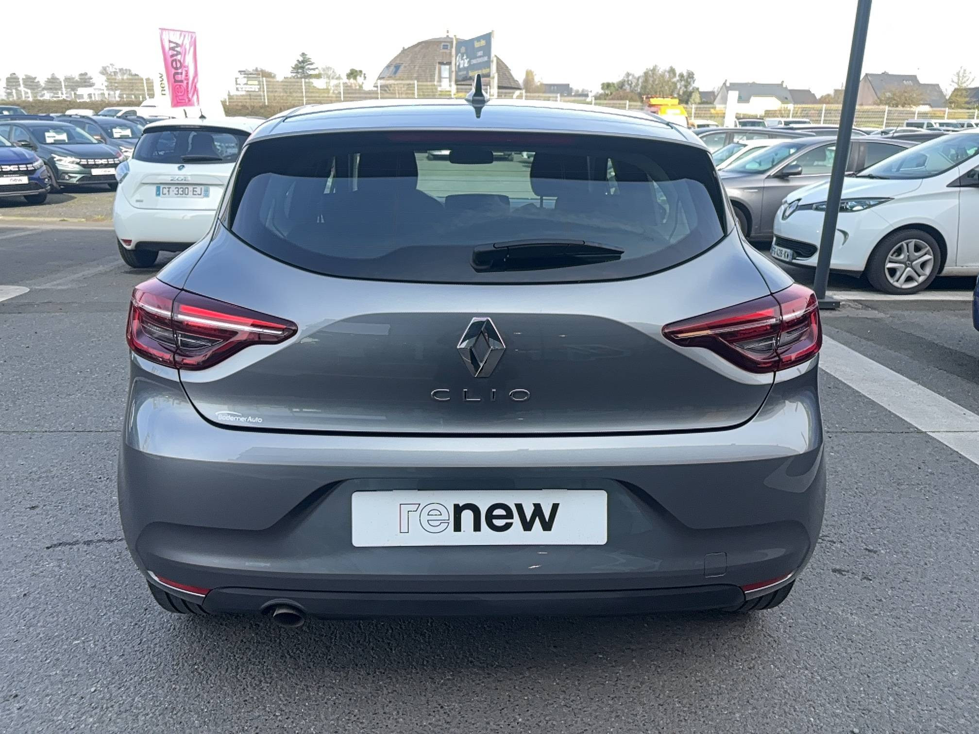 Vente en ligne Renault Clio 5 Clio TCe 90 au prix de 13 690 €