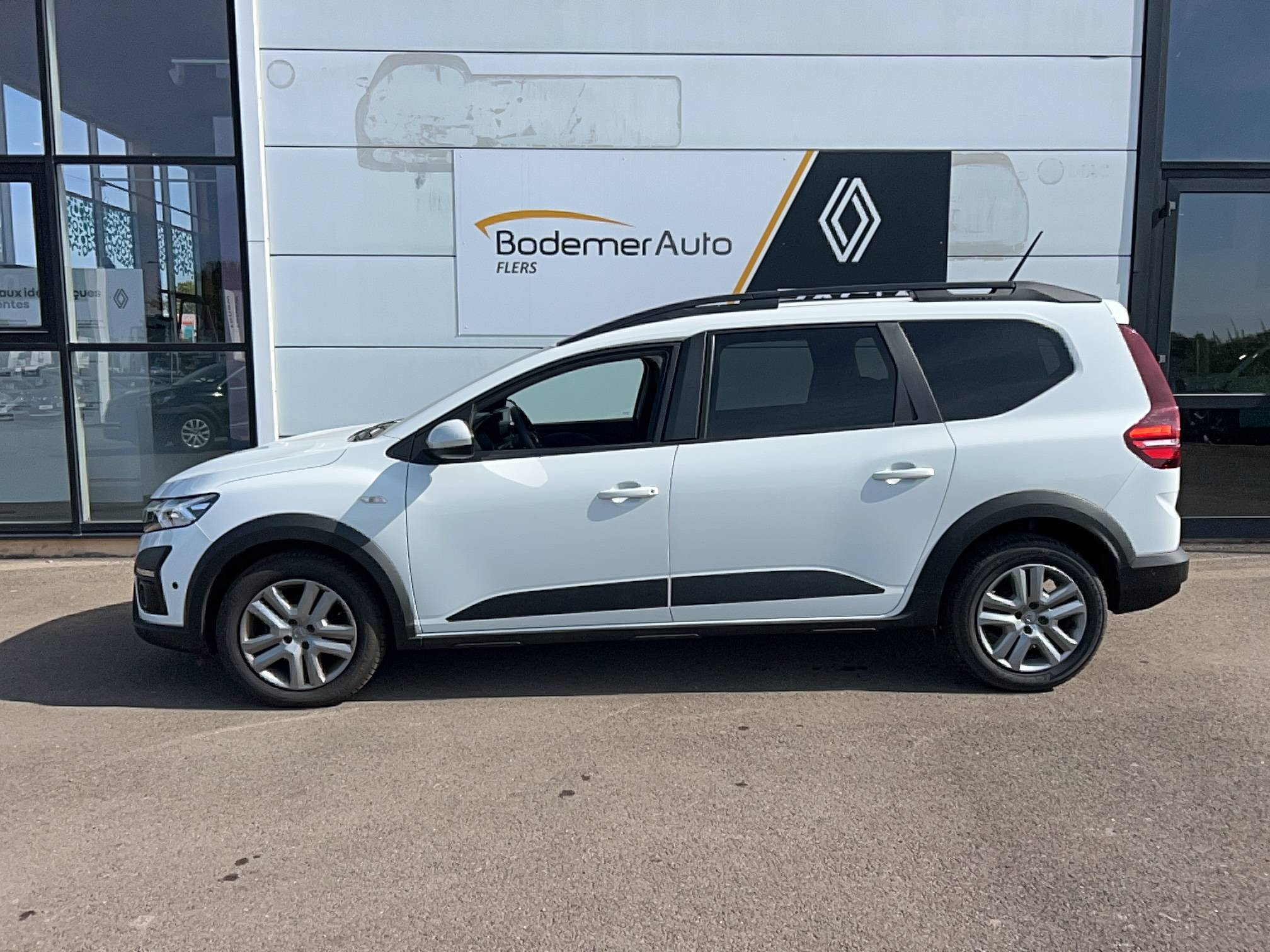 Vente en ligne Dacia Jogger  ECO-G 100 5 places au prix de 15 900 €