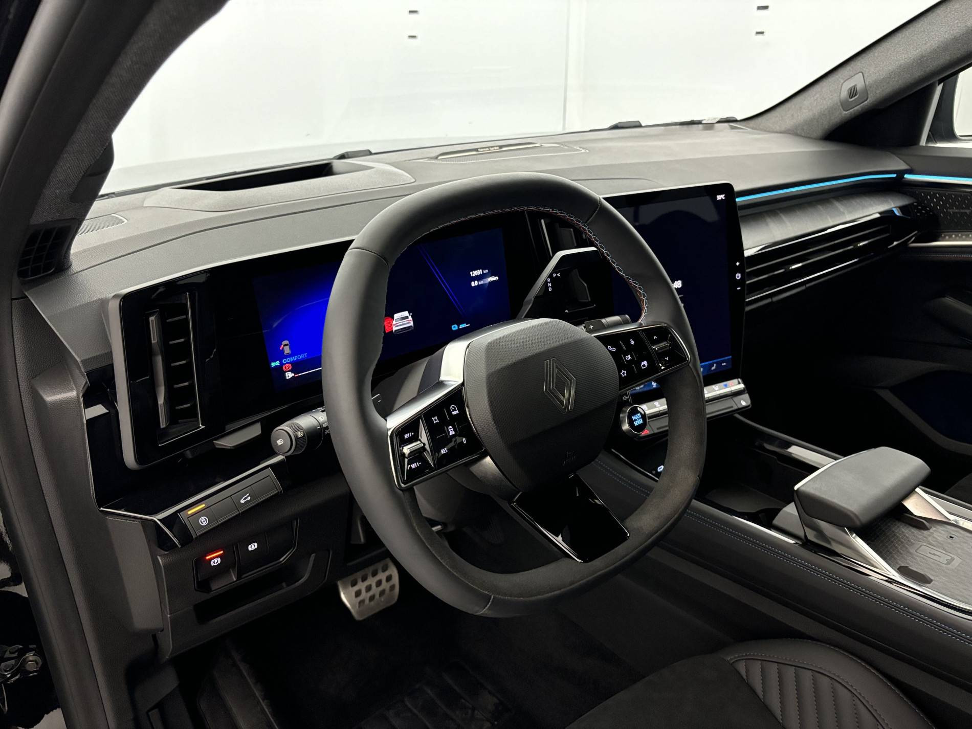 Vente en ligne Renault Rafale  E-Tech full hybrid 200 ch au prix de 40 990 €