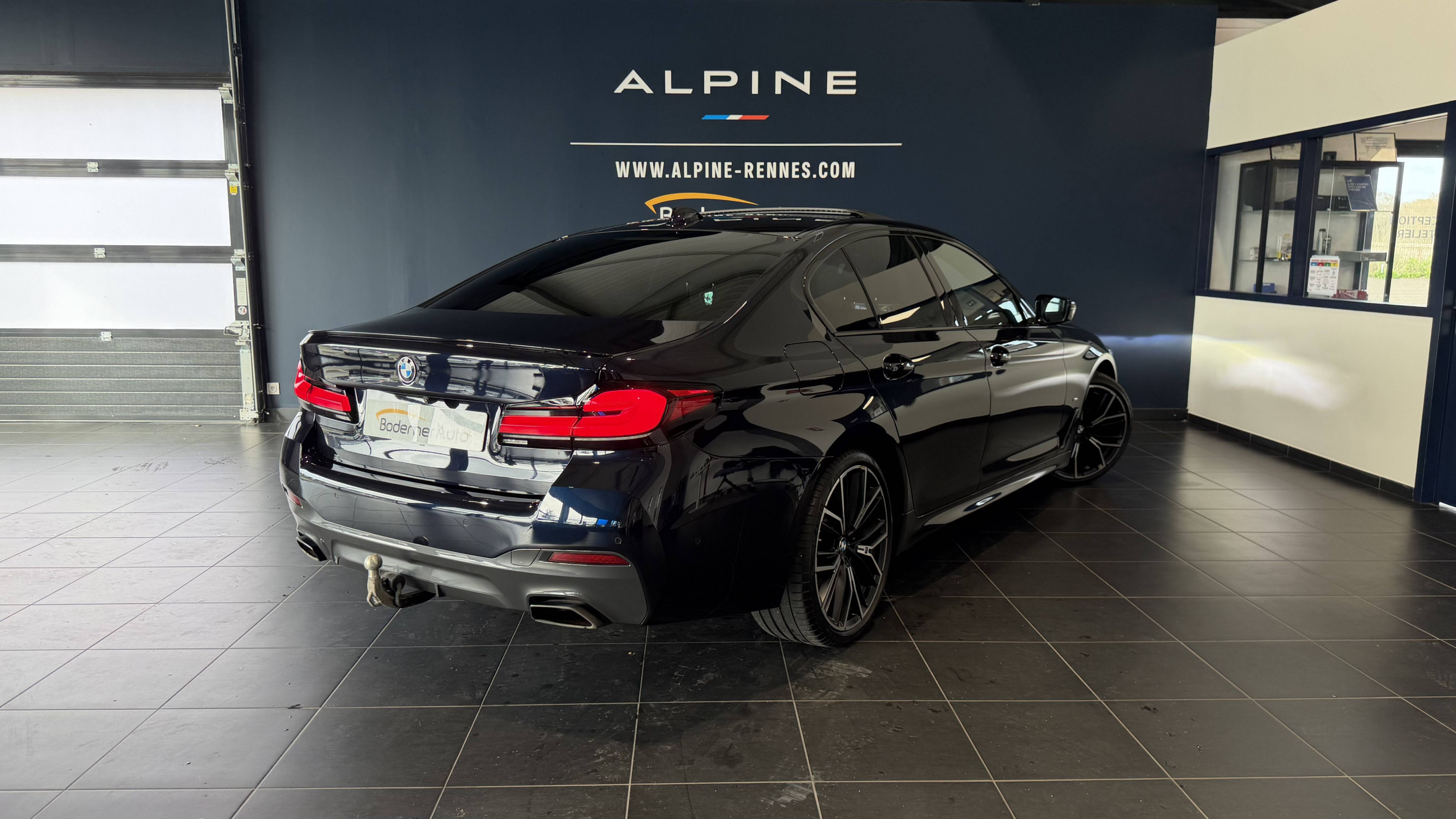 Vente en ligne Bmw Série 5 540d TwinPower Turbo xDrive 340 ch BVA8 au prix de 51 990 €