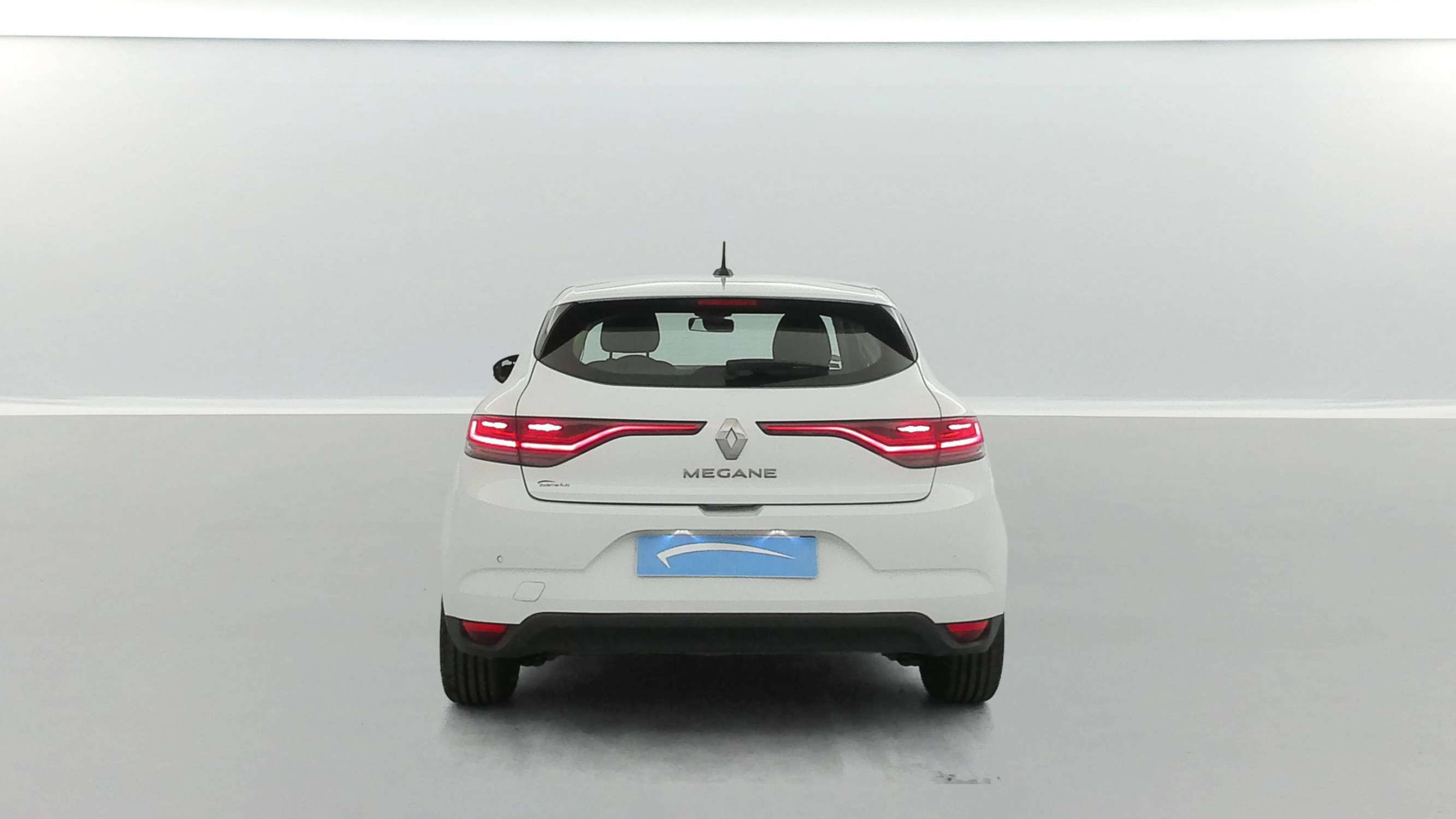 Vente en ligne Renault Megane 4  BLUE DCI 115 au prix de 12 990 €