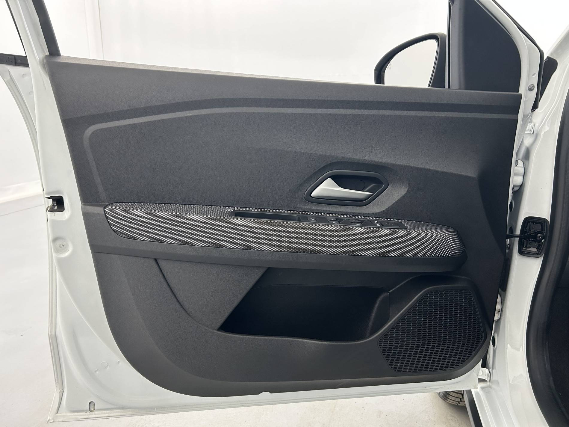 Vente en ligne Dacia Jogger  TCe 110 7 places Expression au prix de 18 790 €
