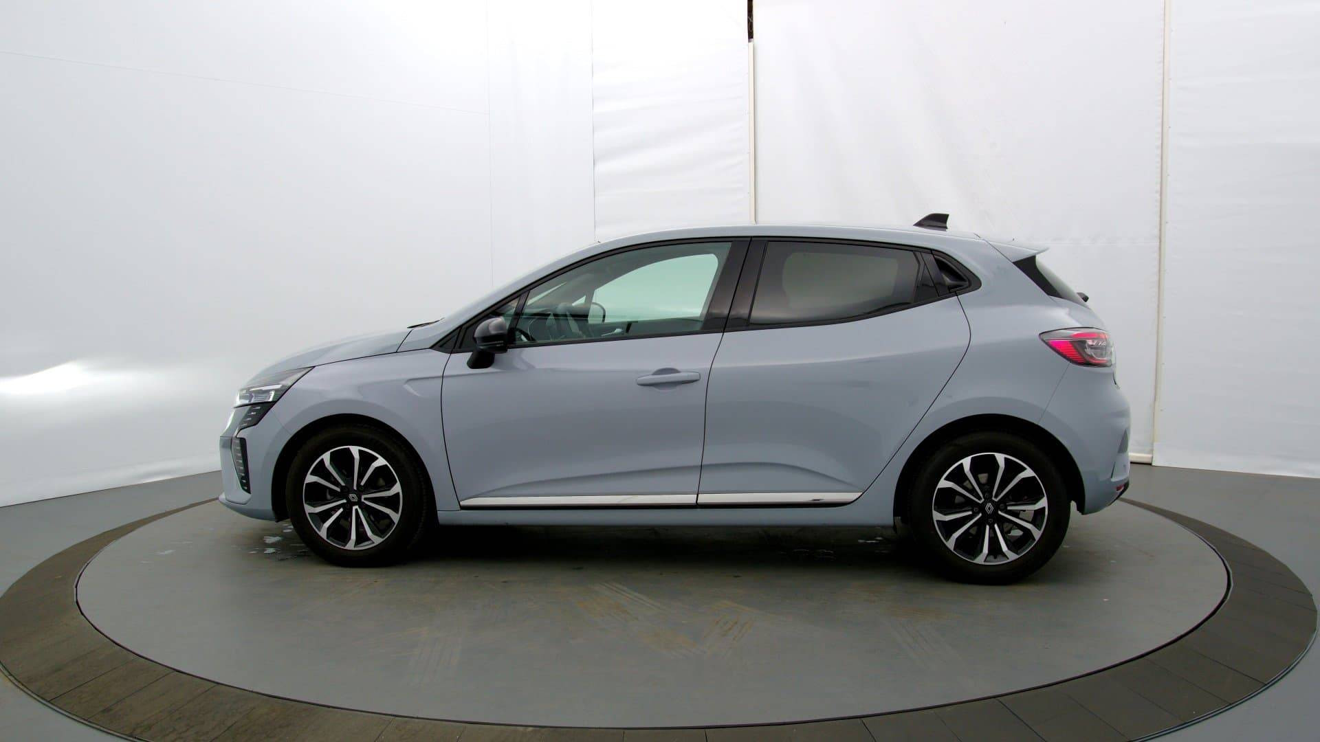 Vente en ligne Renault Clio 5 Clio TCe 90 ch GSR2 au prix de 17 490 €