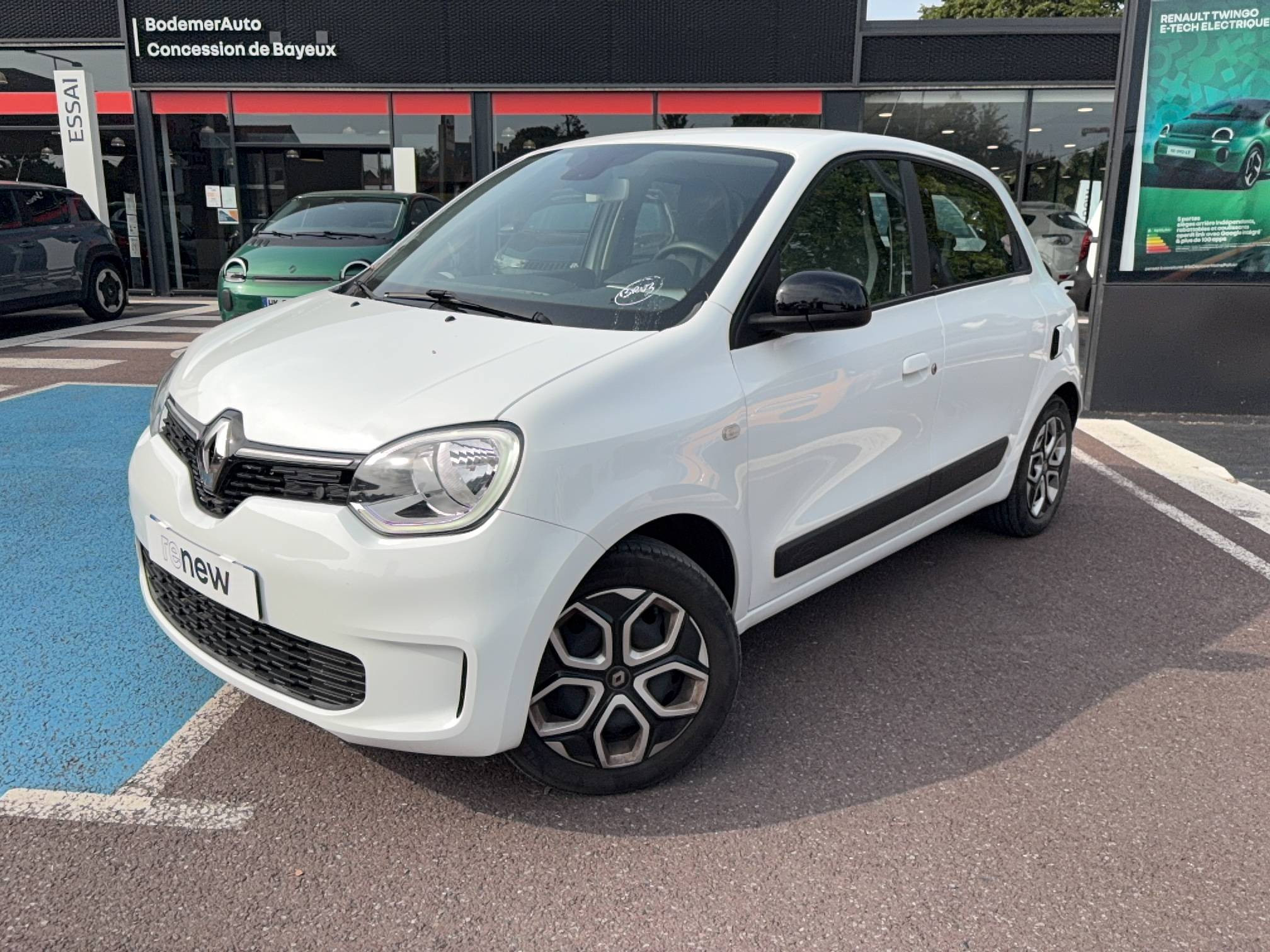 Renault Twingo 3  SCe 65 occasion de 2023 en vente à Bayeux