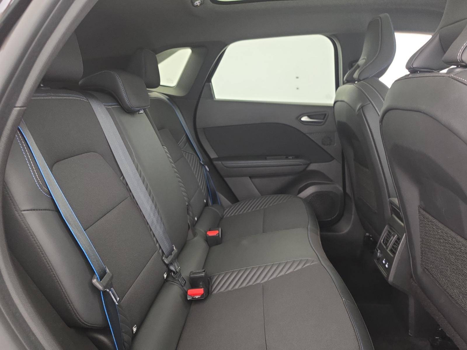 Vente en ligne Renault Symbioz  E-Tech full hybrid 145 au prix de 27 990 €