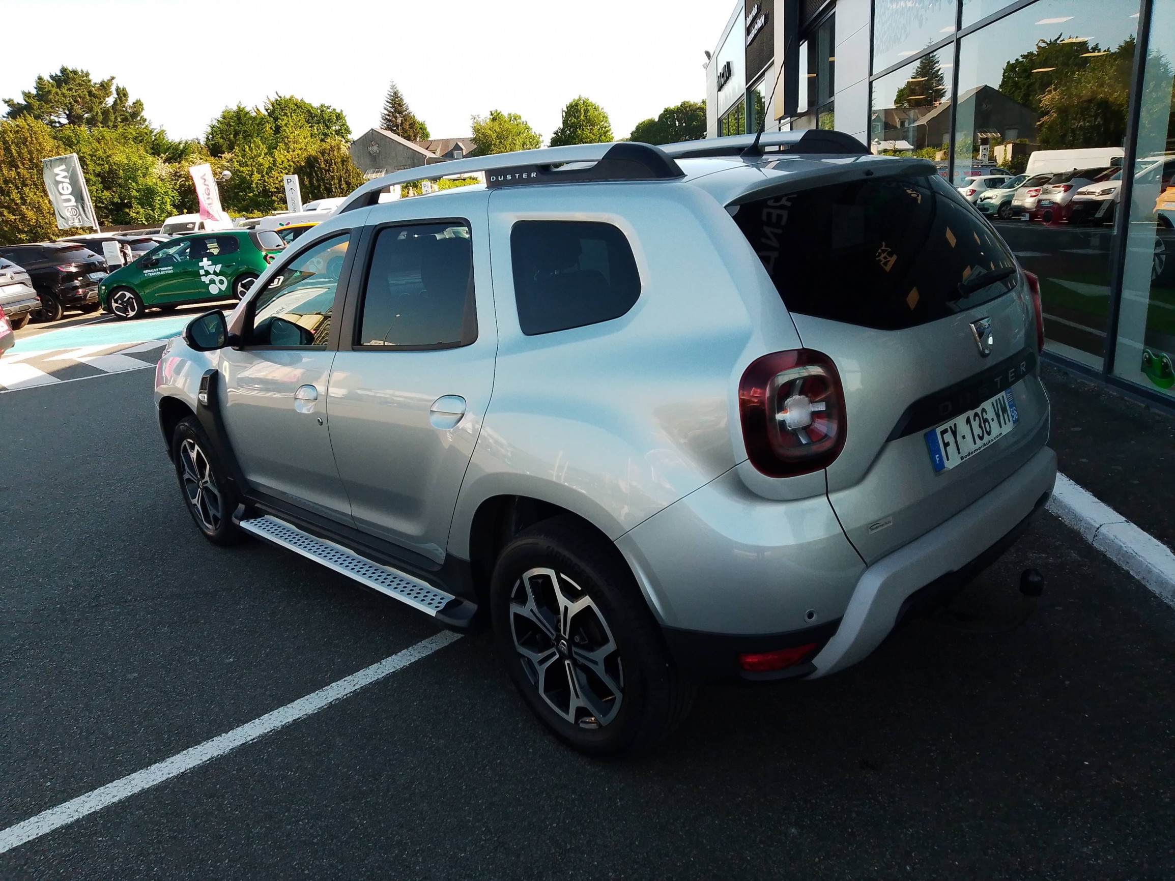 Vente en ligne Dacia Duster  ECO-G 100 4x2 au prix de 15 990 €