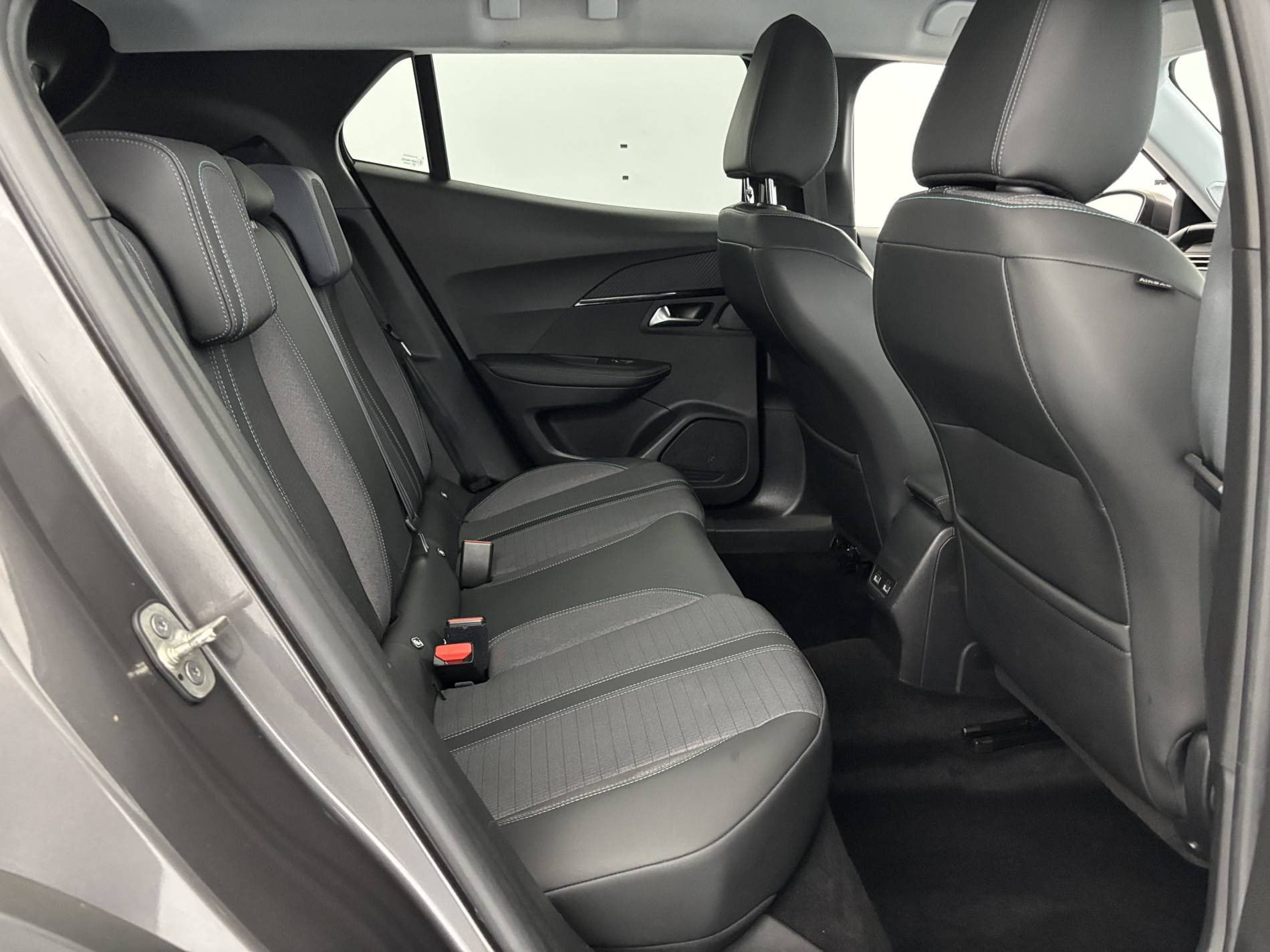 Vente en ligne Peugeot 2008 2008 BlueHDi 110 S&S BVM6 au prix de 14 990 €