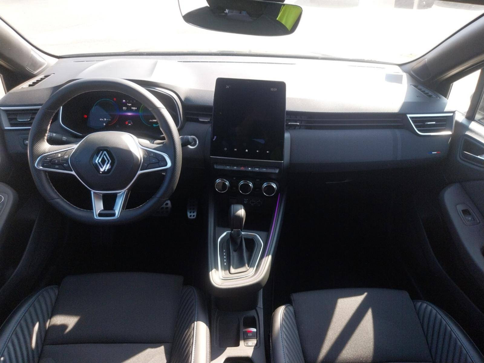 Vente en ligne Renault Clio 5 Clio E-Tech full hybrid 145 au prix de 20 990 €