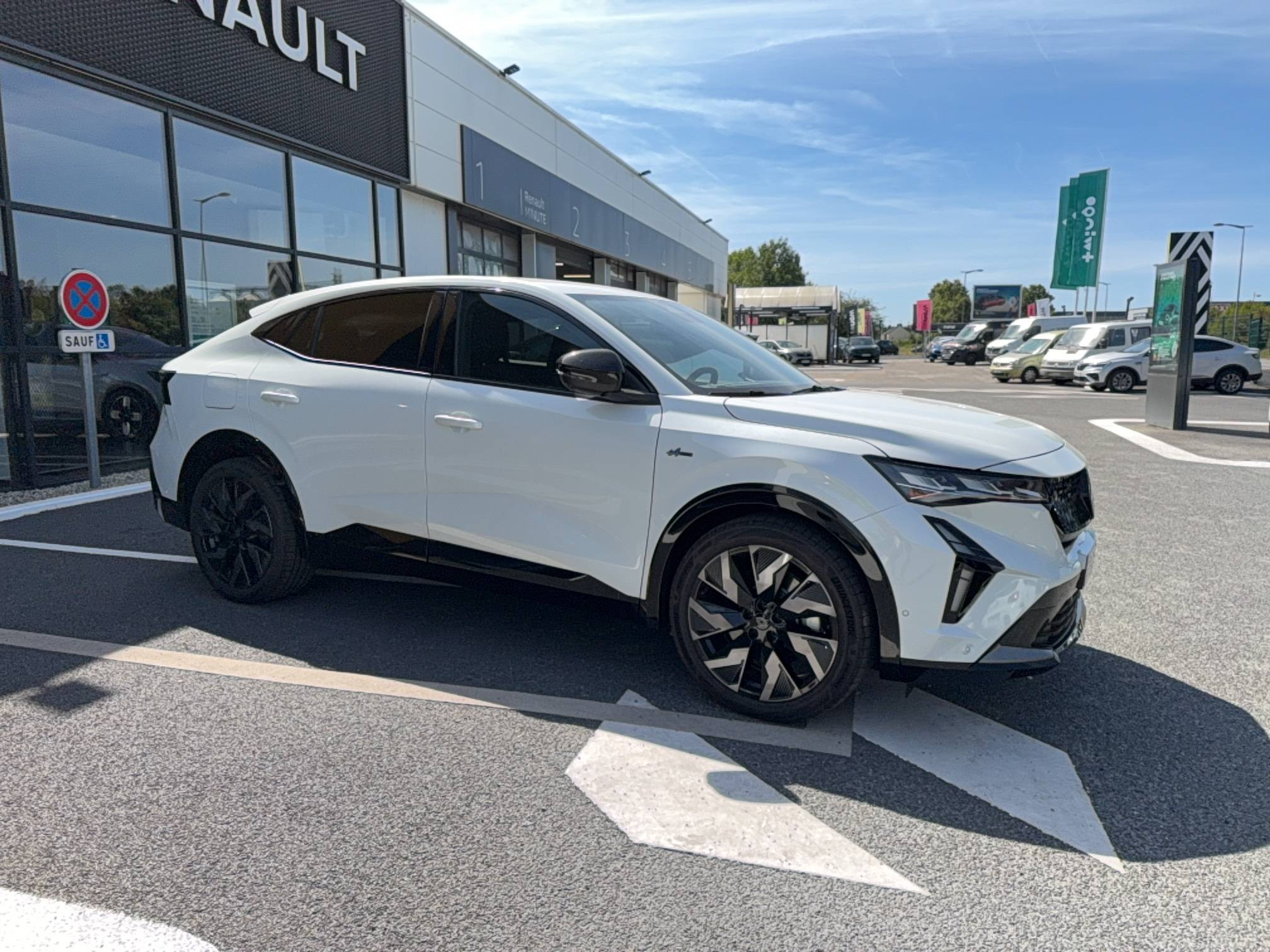 Vente en ligne Renault Rafale  E-Tech full hybrid 200 ch au prix de 46 990 €