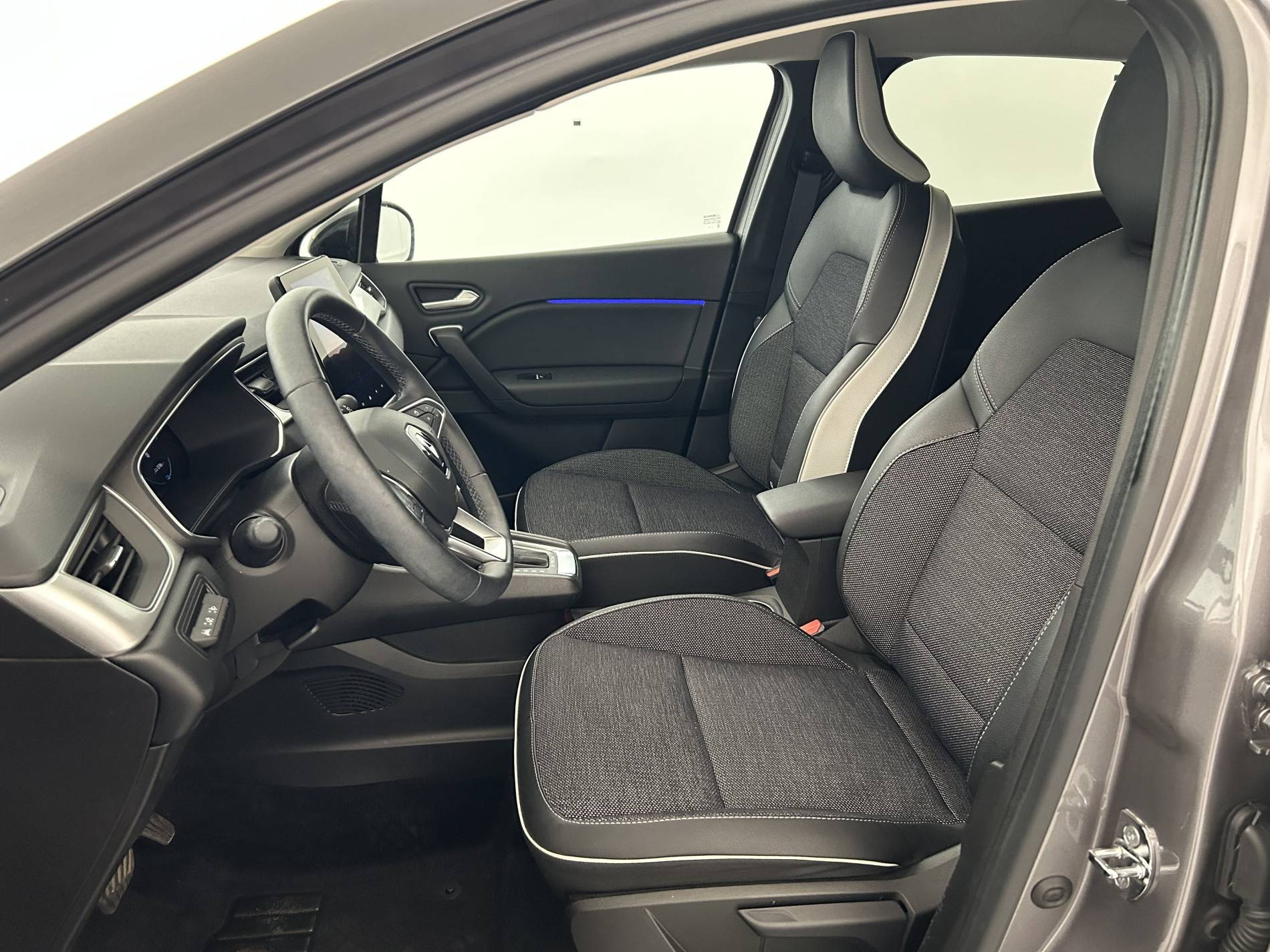 Vente en ligne Renault Captur  E-Tech full hybrid 145 au prix de 20 490 €