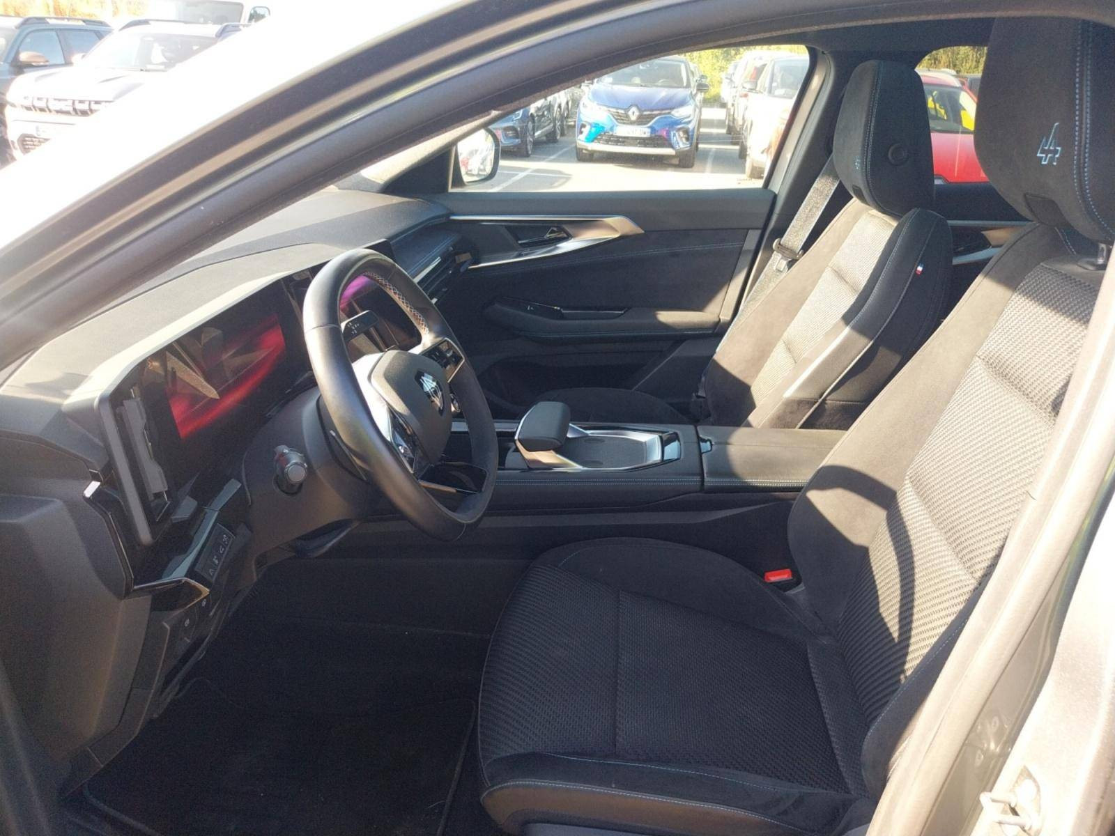 Vente en ligne Renault Austral  E-Tech hybrid 200 au prix de 27 900 €