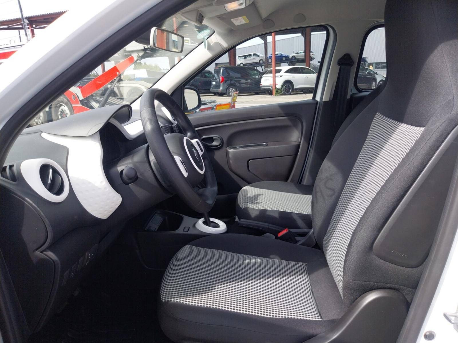 Vente en ligne Renault Twingo Electrique Twingo III E-Tech au prix de 12 990 €