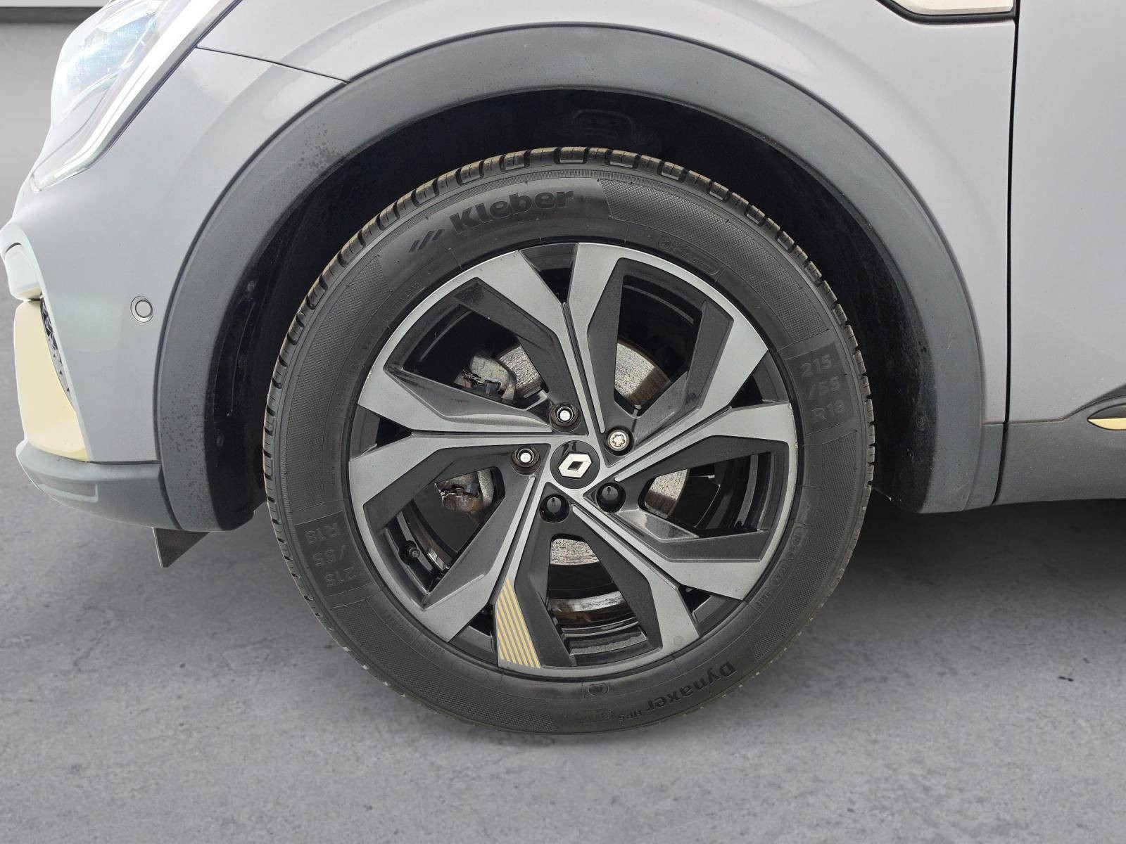 Vente en ligne Renault Arkana  E-Tech hybride 145 - 22 au prix de 22 990 €