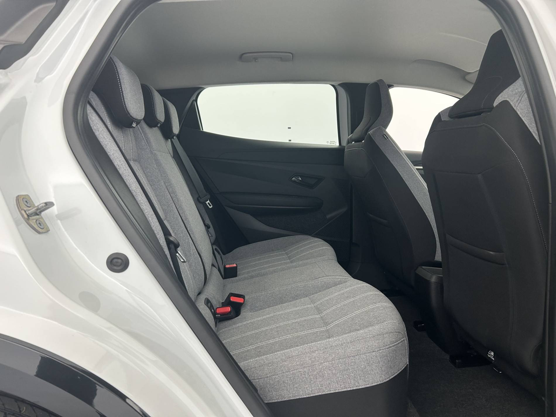 Vente en ligne Renault Megane E-Tech  EV40 130ch standard charge au prix de 18 790 €