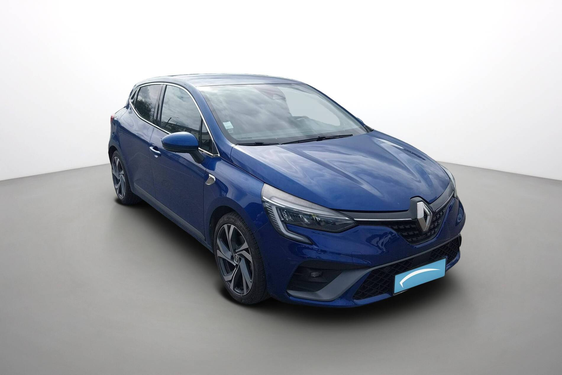 Vente en ligne Renault Clio 5 Clio E-Tech 140 - 21N au prix de 18 300 €