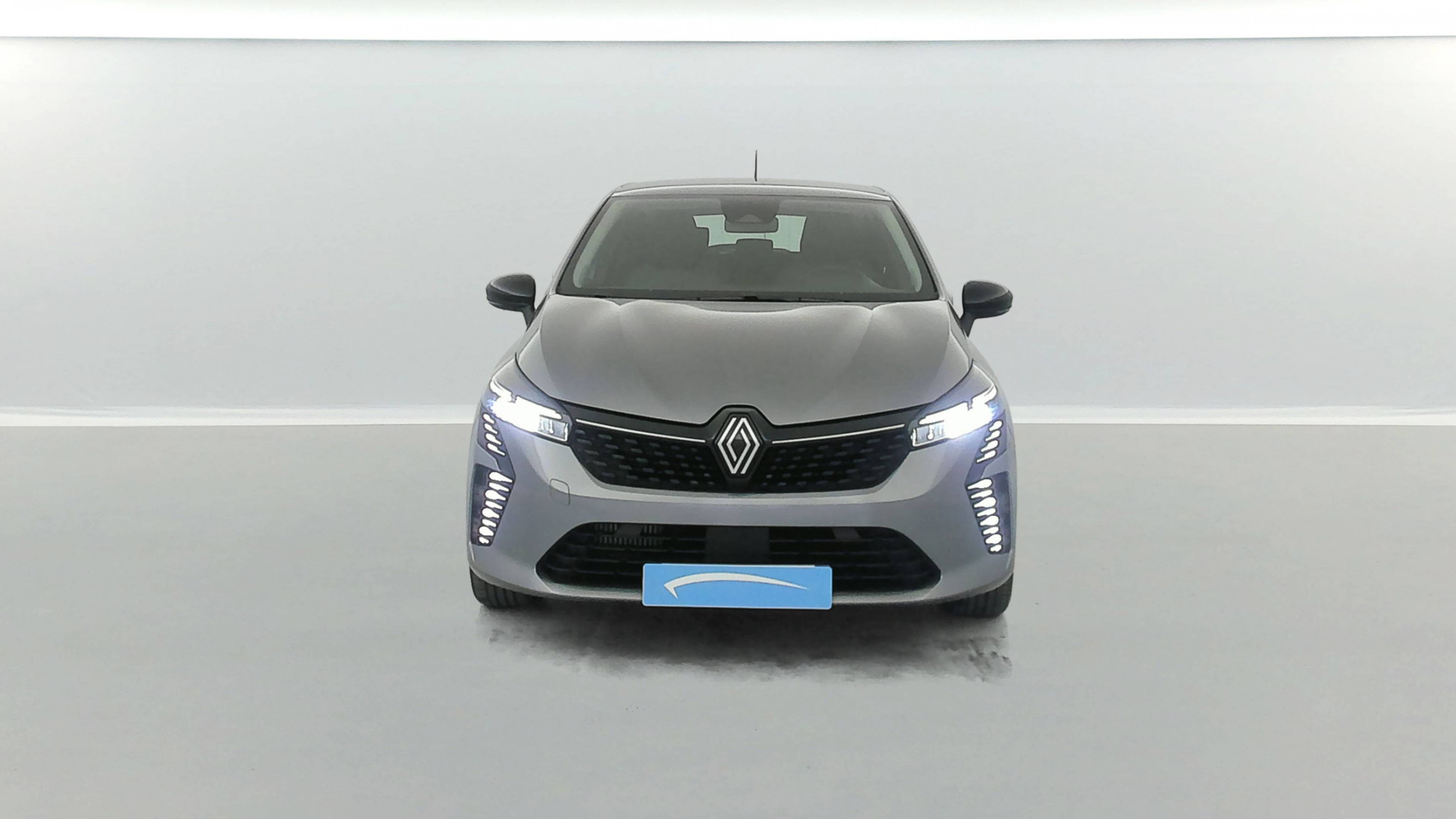 Vente en ligne Renault Clio 5 Clio TCe 90 au prix de 15 300 €