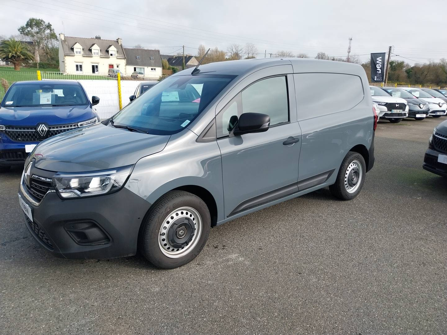 Renault Kangoo Van  TCE 130 occasion de 2024 en vente à Concarneau