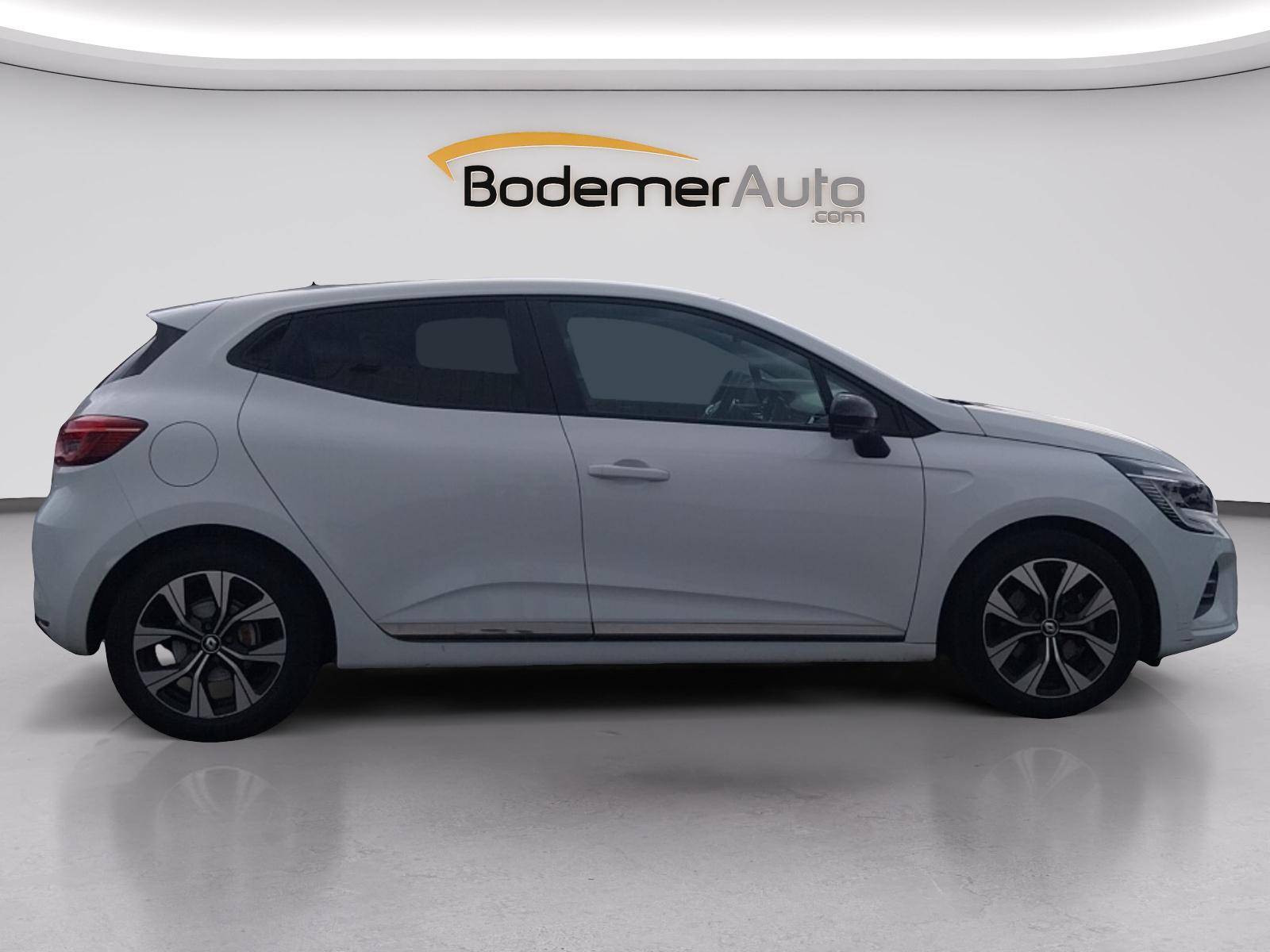 Vente en ligne Renault Clio 5 Clio E-Tech full hybrid 145 au prix de 15 890 €