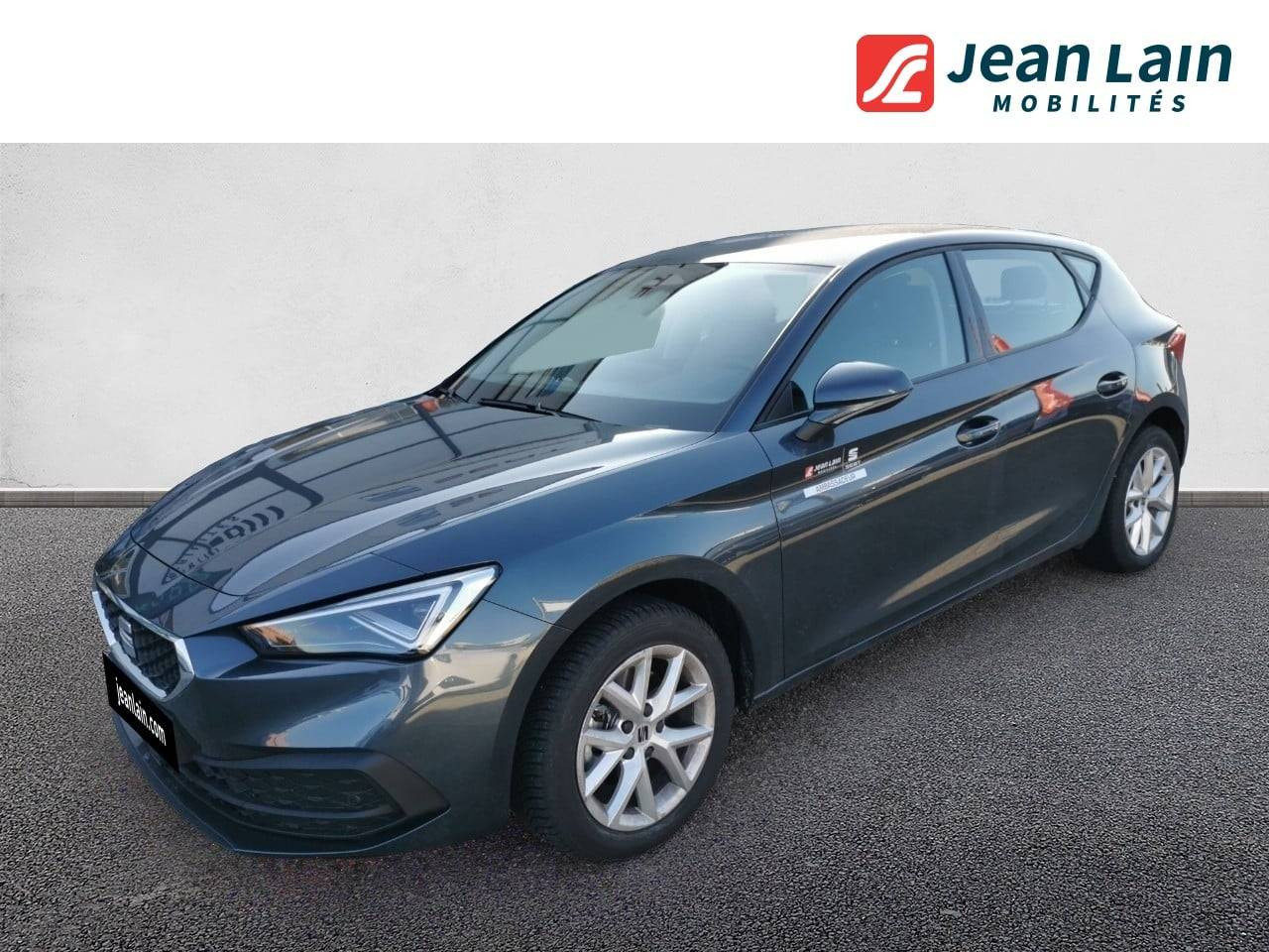 Vente en ligne SEAT LEON Leon 1.5 eTSI Hybrid 115 DSG7 Style de 2025 au prix de 28 000 €