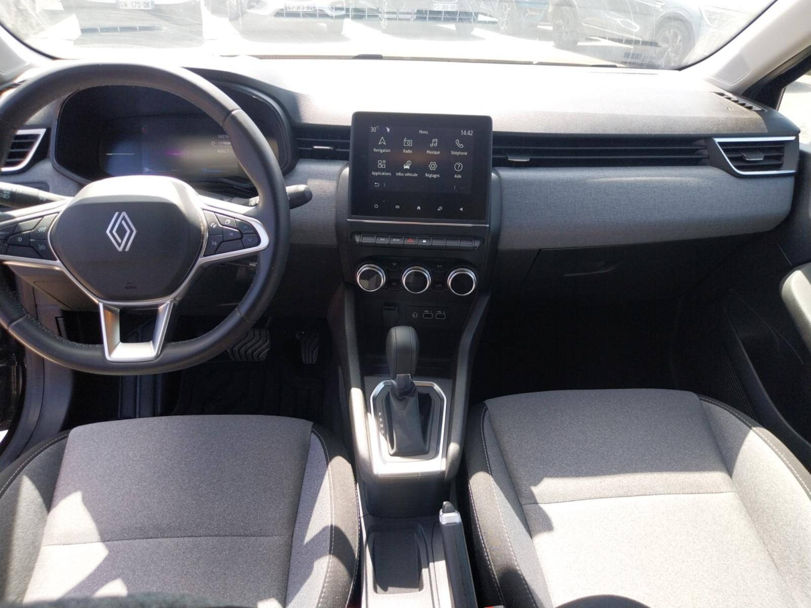 Vente en ligne Renault Clio 5 Clio E-Tech full hybrid 145 ch GSR2 au prix de 16 900 €