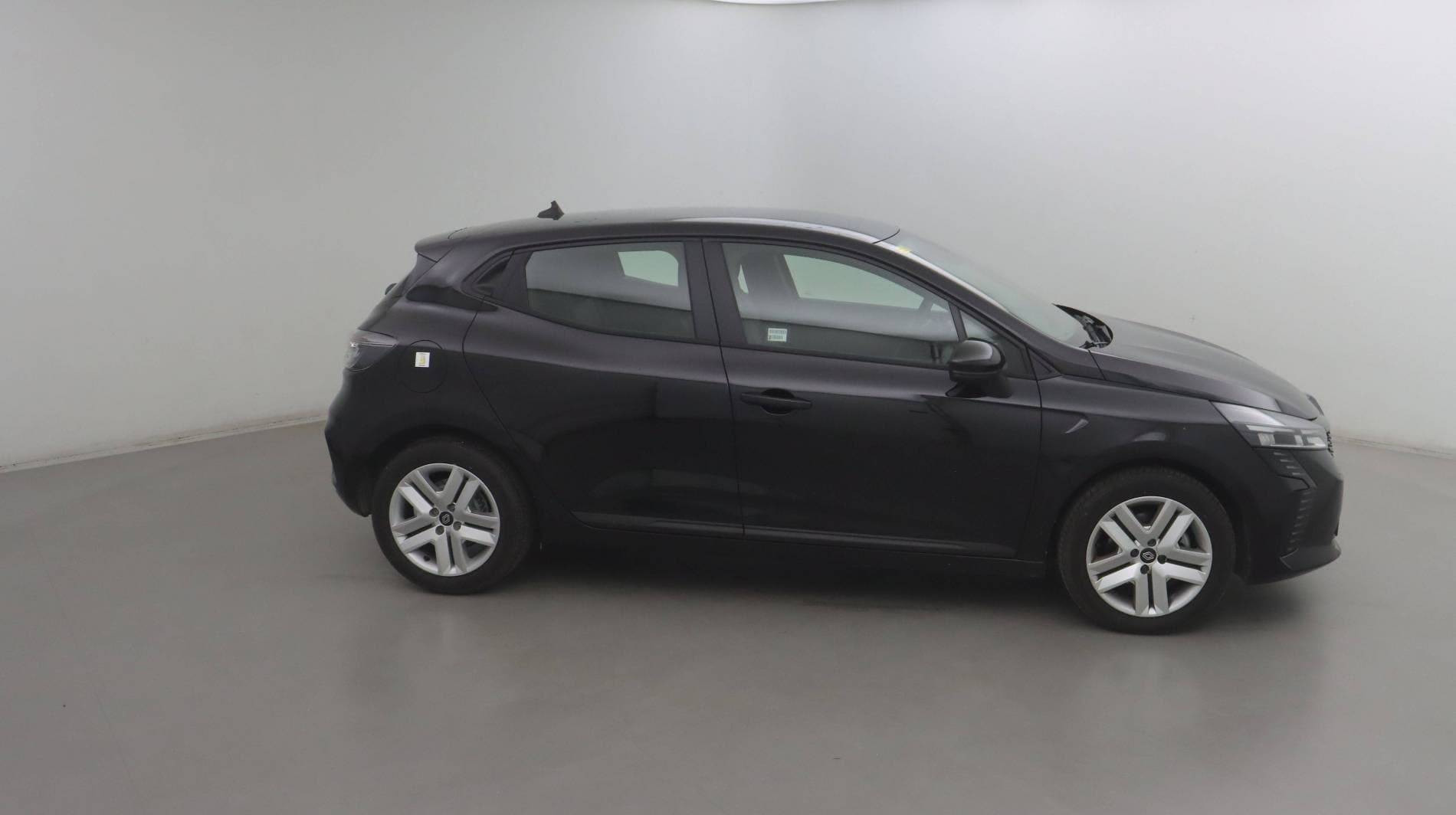 Vente en ligne Renault Clio 5 Clio Blue dCi 100 ch GSR2 au prix de 18 200 €