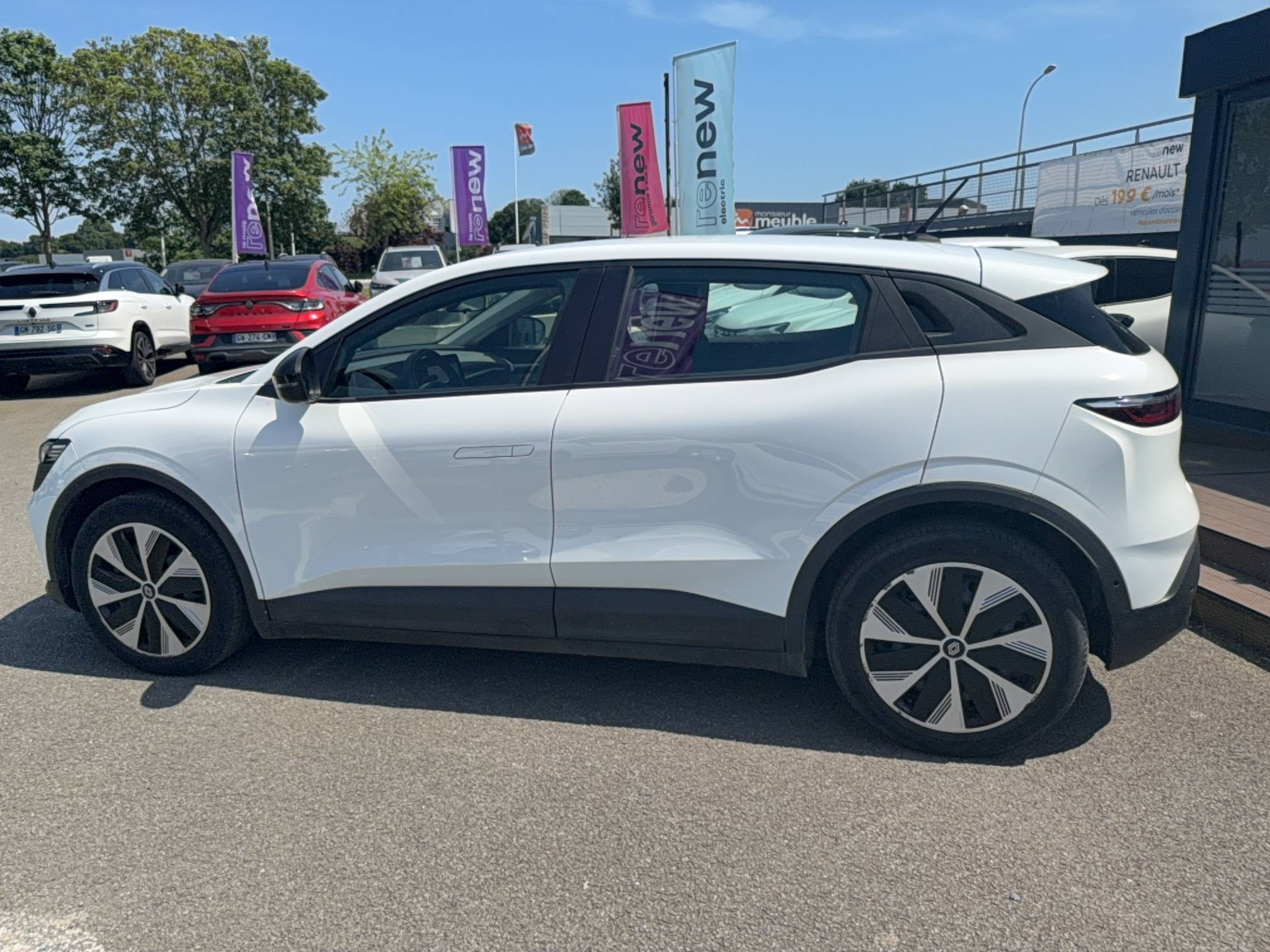 Vente en ligne Renault Megane E-Tech  EV60 130ch optimum charge au prix de 24 990 €