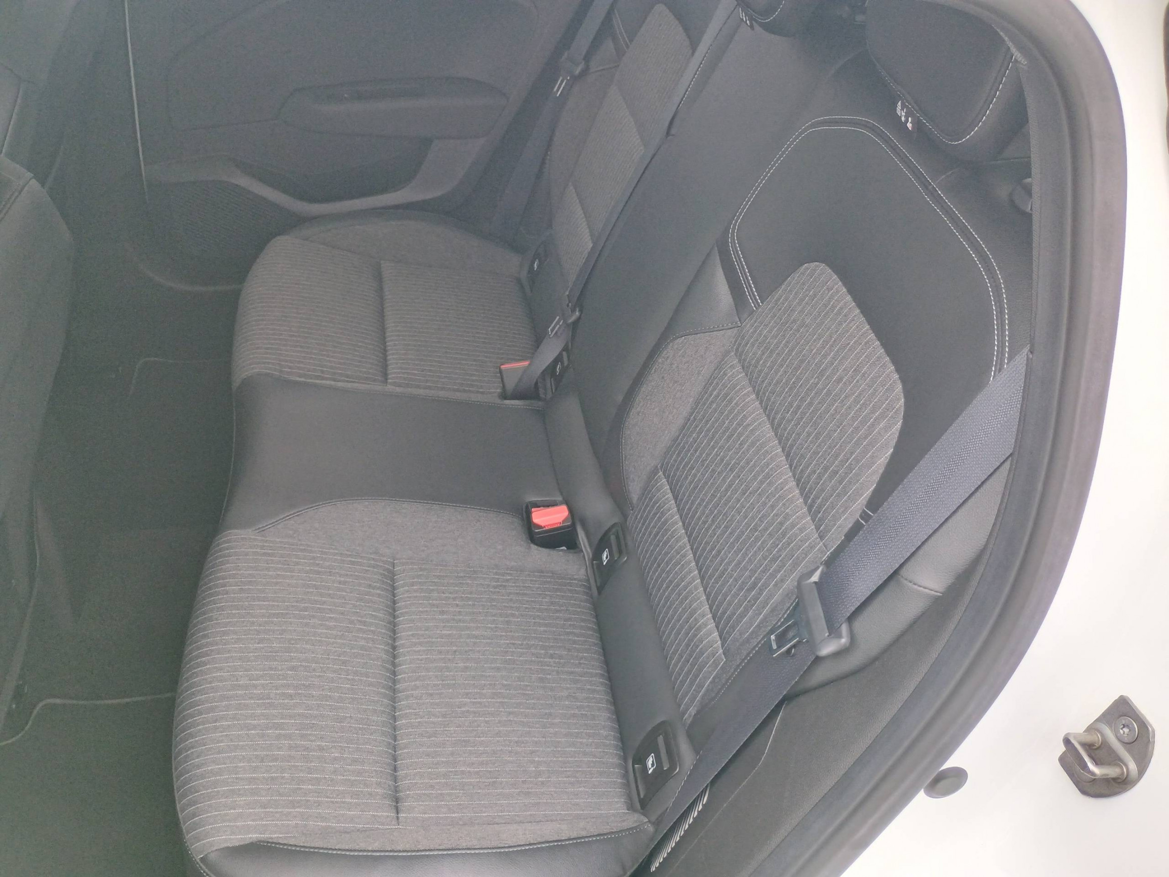 Vente en ligne Renault Clio 5 Clio E-Tech full hybrid 145 au prix de 16 990 €
