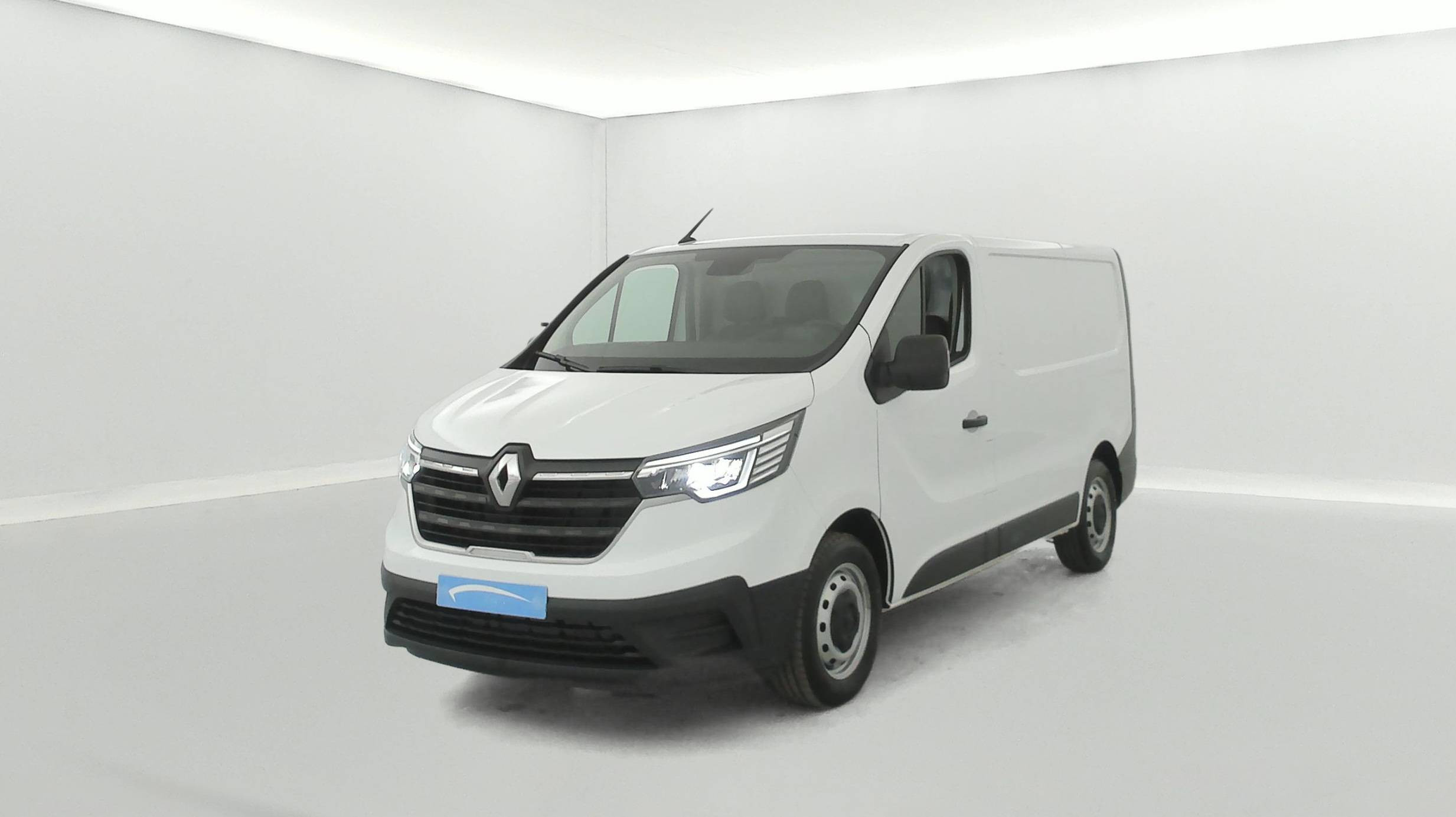 Renault Trafic 3 Fourgon TRAFIC FG BLUE DCI 130 L1H1 3T GSR2 occasion de 2024 en vente à Brest