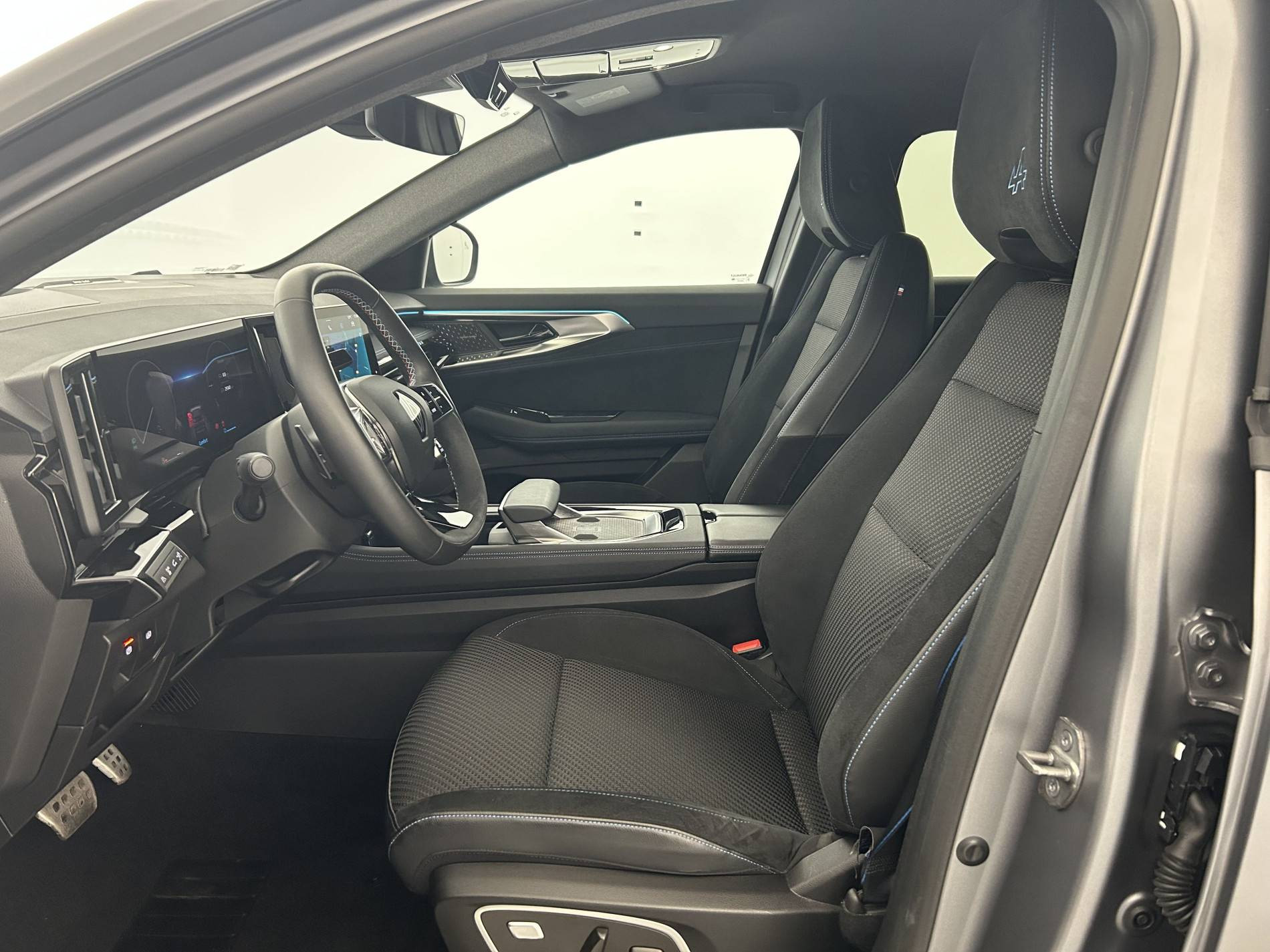 Vente en ligne Renault Austral  E-Tech hybrid 200 au prix de 33 990 €