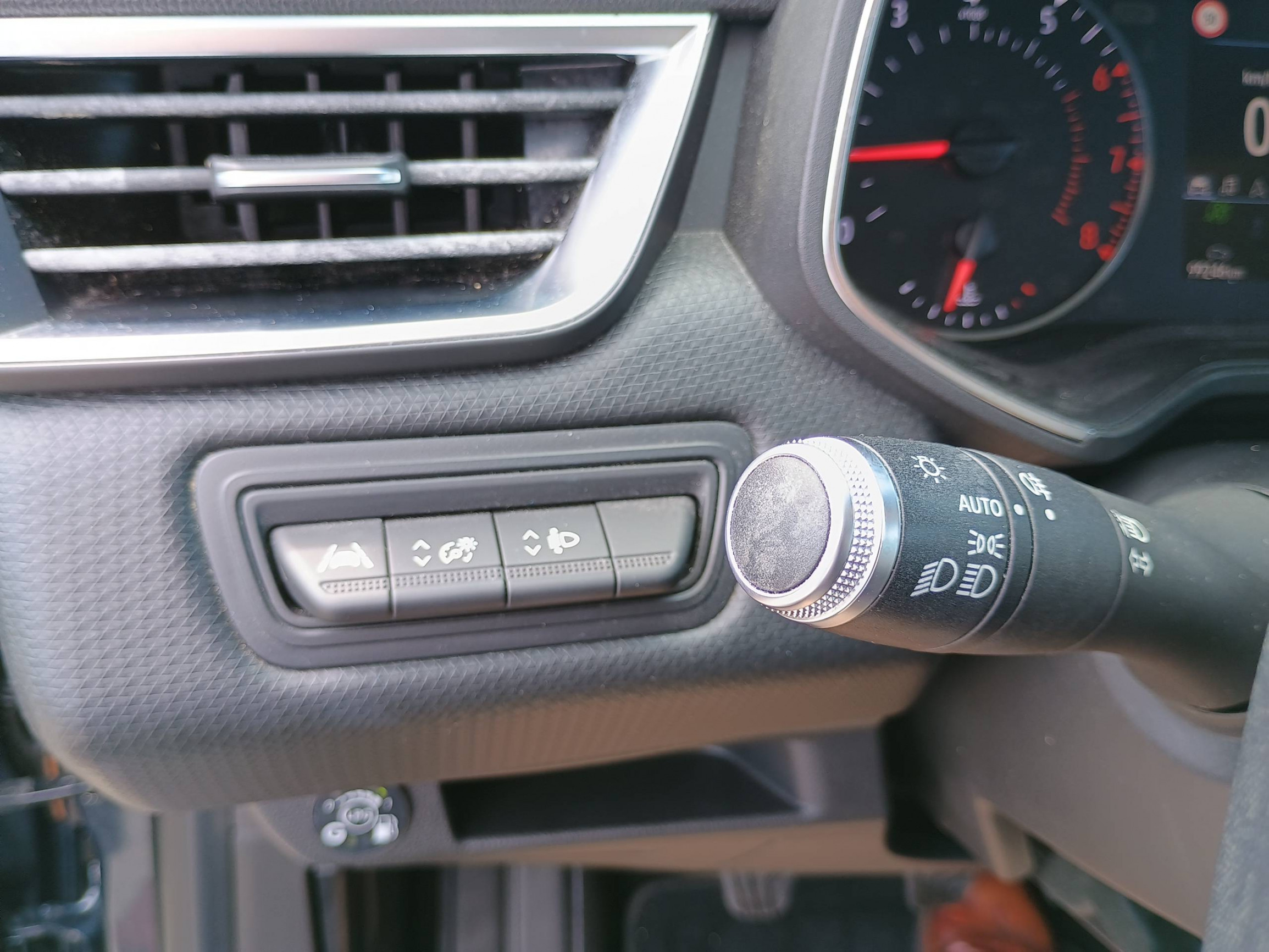 Vente en ligne Renault Clio 5 Clio TCe 100 GPL - 21 au prix de 10 690 €