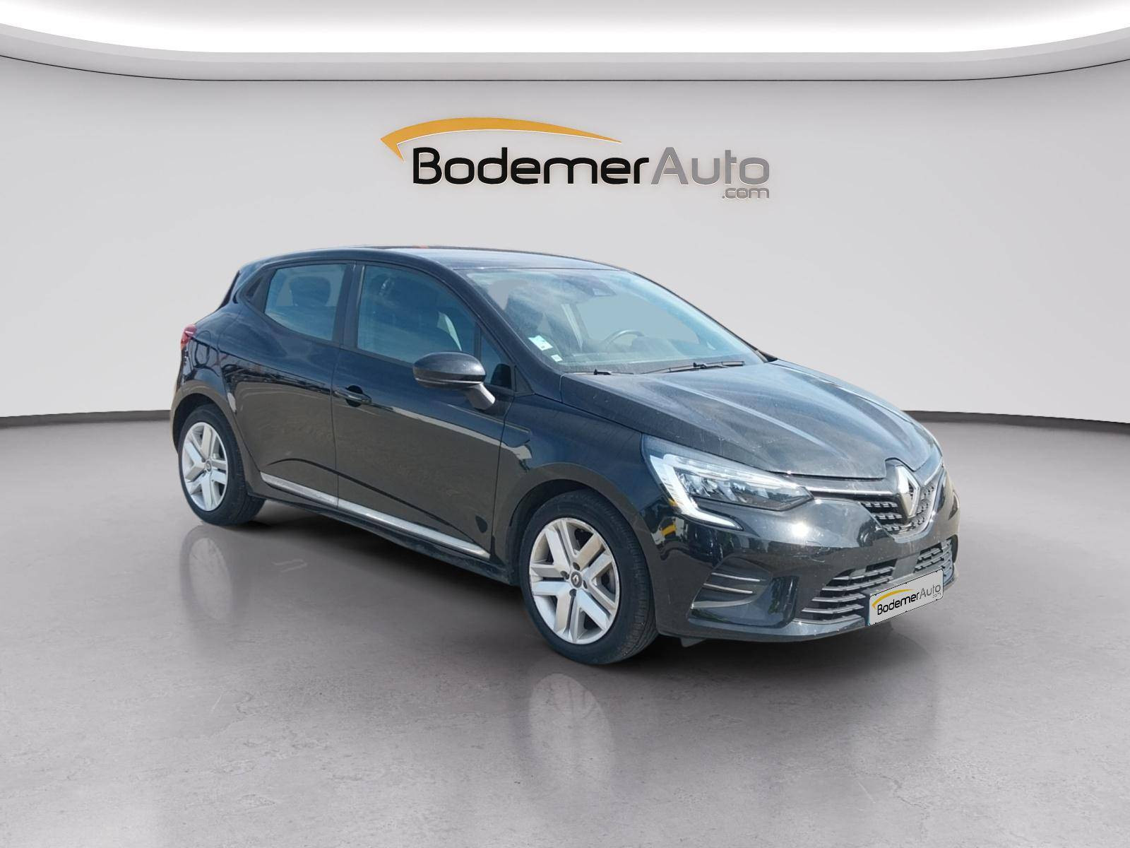 Vente en ligne Renault Clio 5 Clio E-Tech 140 - 21N au prix de 14 900 €