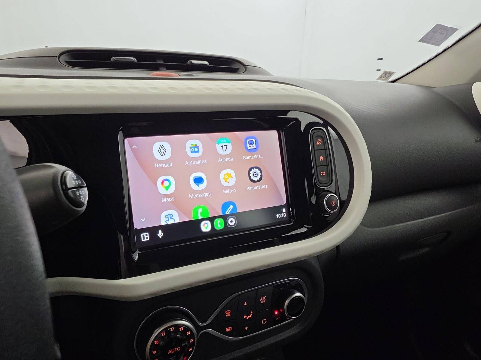 Vente en ligne Renault Twingo Electrique Twingo III E-Tech au prix de 12 990 €