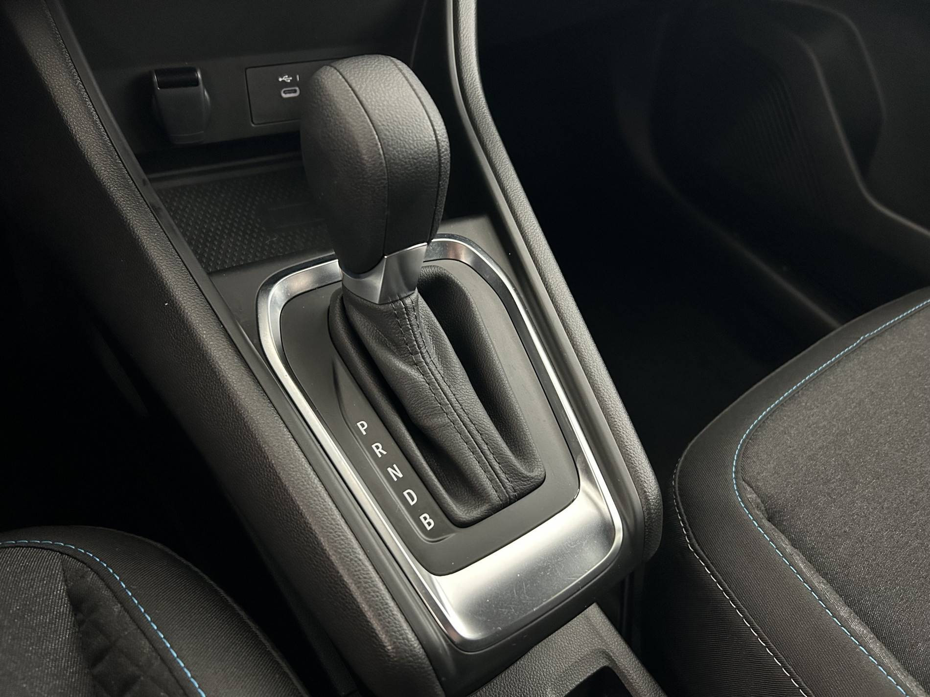 Vente en ligne Renault Symbioz  E-Tech full hybrid 145 au prix de 23 500 €