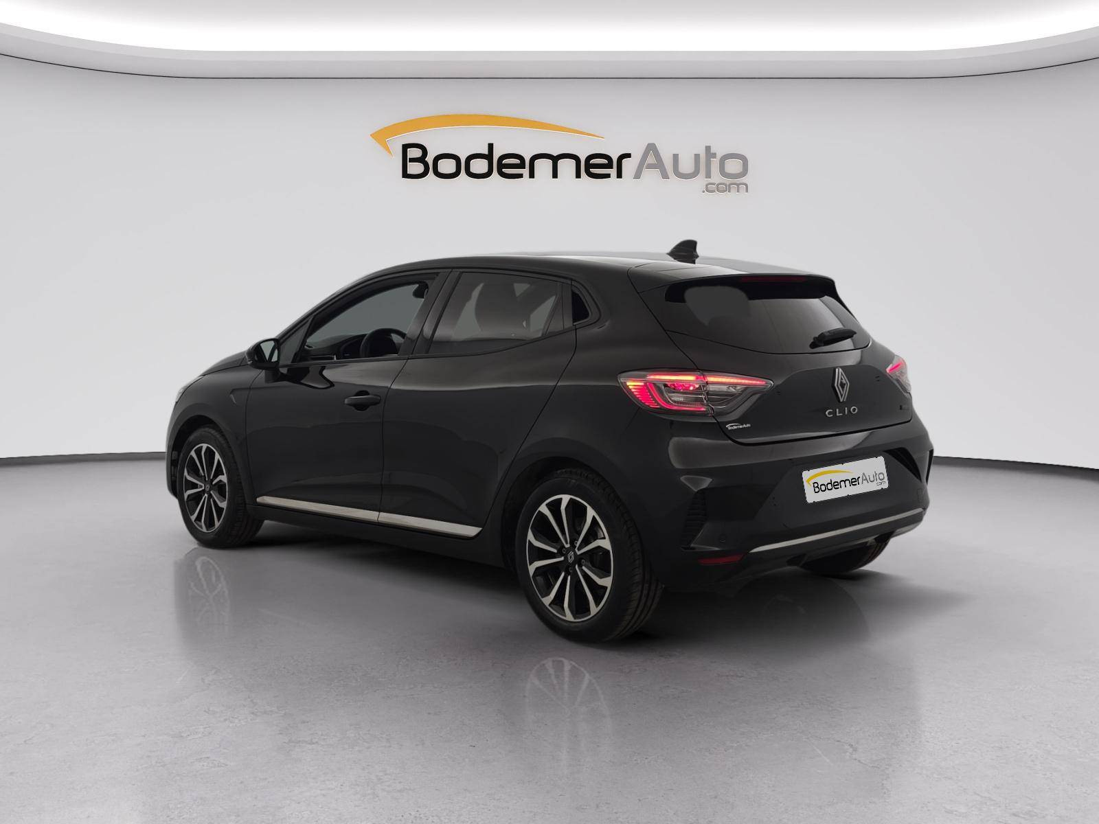 Vente en ligne Renault Clio 5 Clio E-Tech full hybrid 145 ch GSR2 au prix de 19 490 €