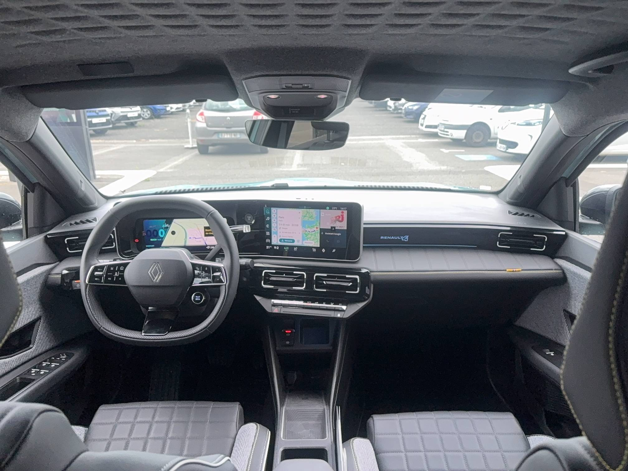 Vente en ligne Renault R4 E-Tech  150 ch autonomie confort au prix de 36 490 €