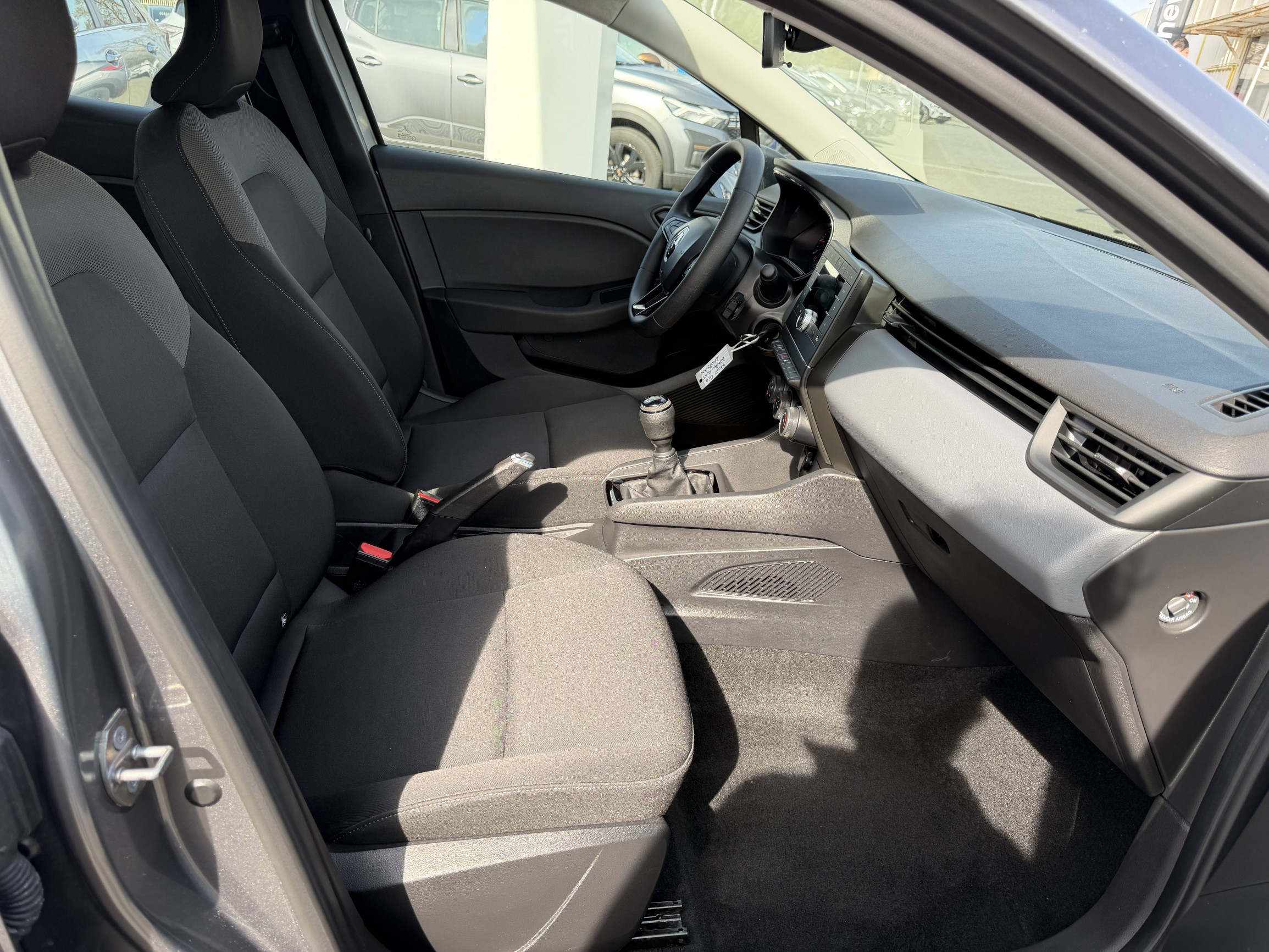 Vente en ligne Renault Clio 5 Clio SCe 65 au prix de 13 190 €