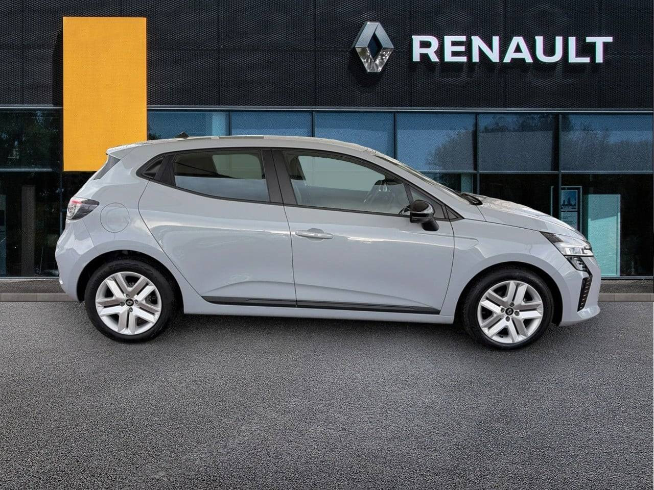 Vente en ligne Renault Clio 5 Clio TCe 90 au prix de 14 990 €