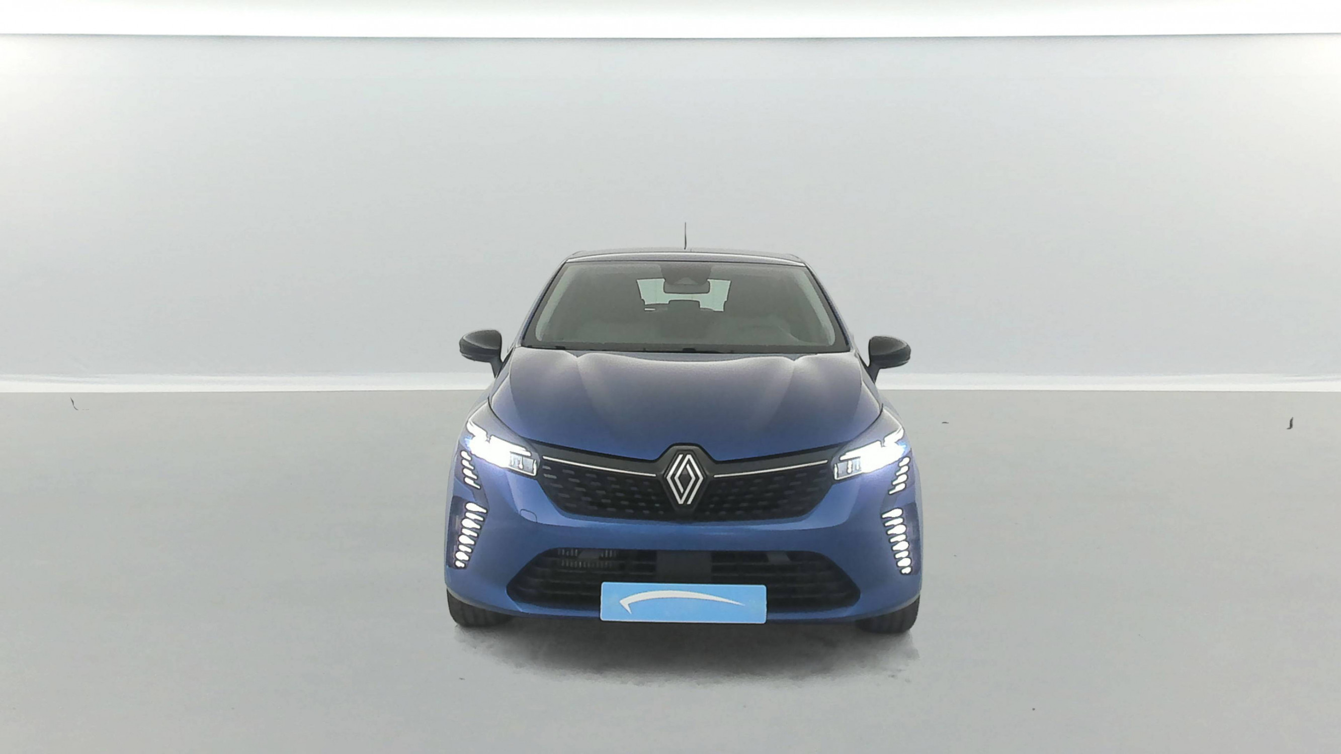 Vente en ligne Renault Clio 5 Clio TCe 90 au prix de 15 990 €
