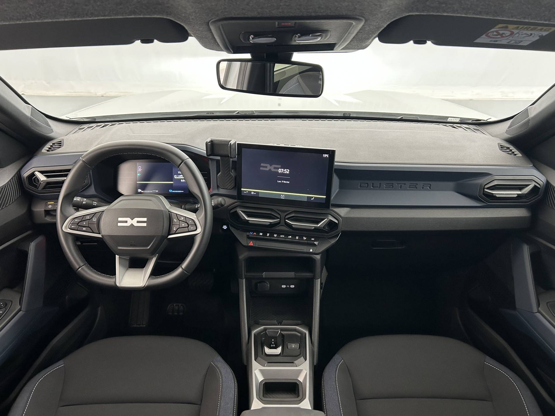 Vente en ligne Dacia Duster  Hybrid 140 au prix de 25 890 €