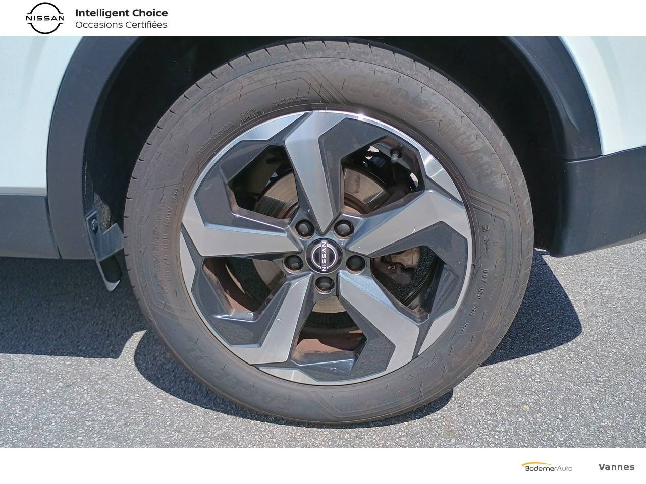 Vente en ligne Nissan Qashqai  Mild Hybrid 158 ch Xtronic au prix de 24 490 €