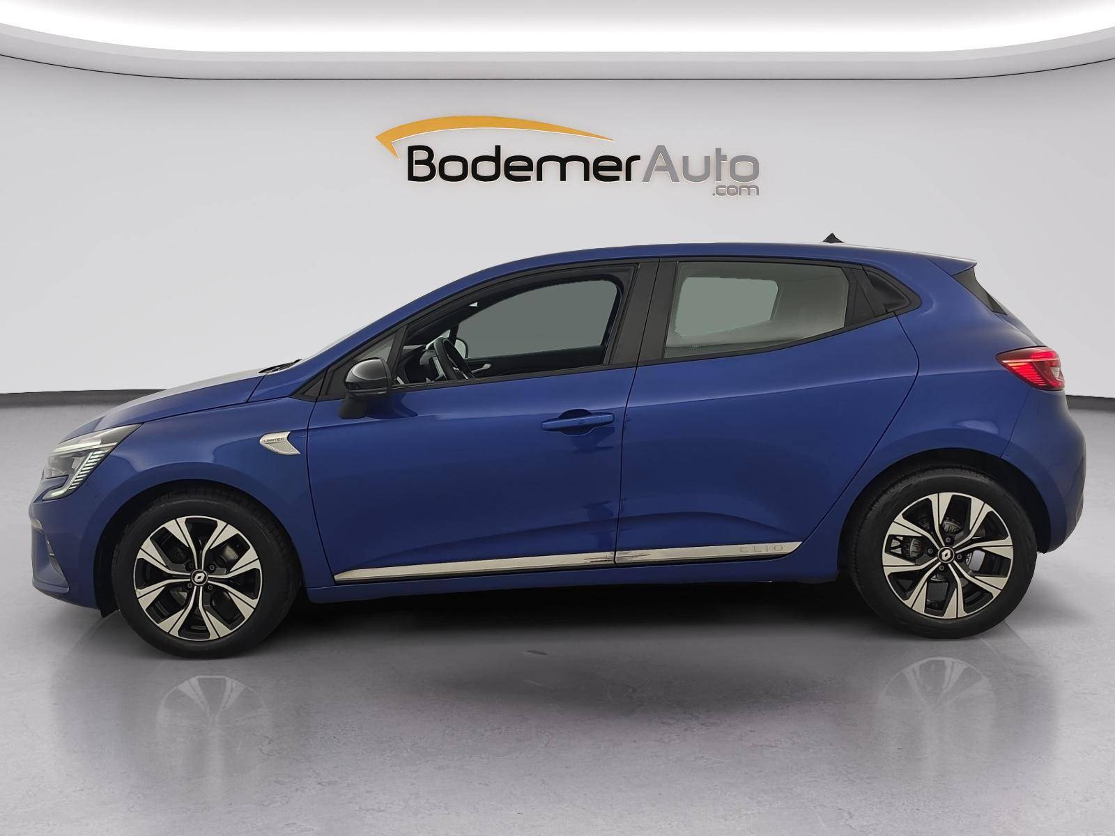 Vente en ligne Renault Clio 5 Clio TCe 90 - 21N au prix de 14 390 €