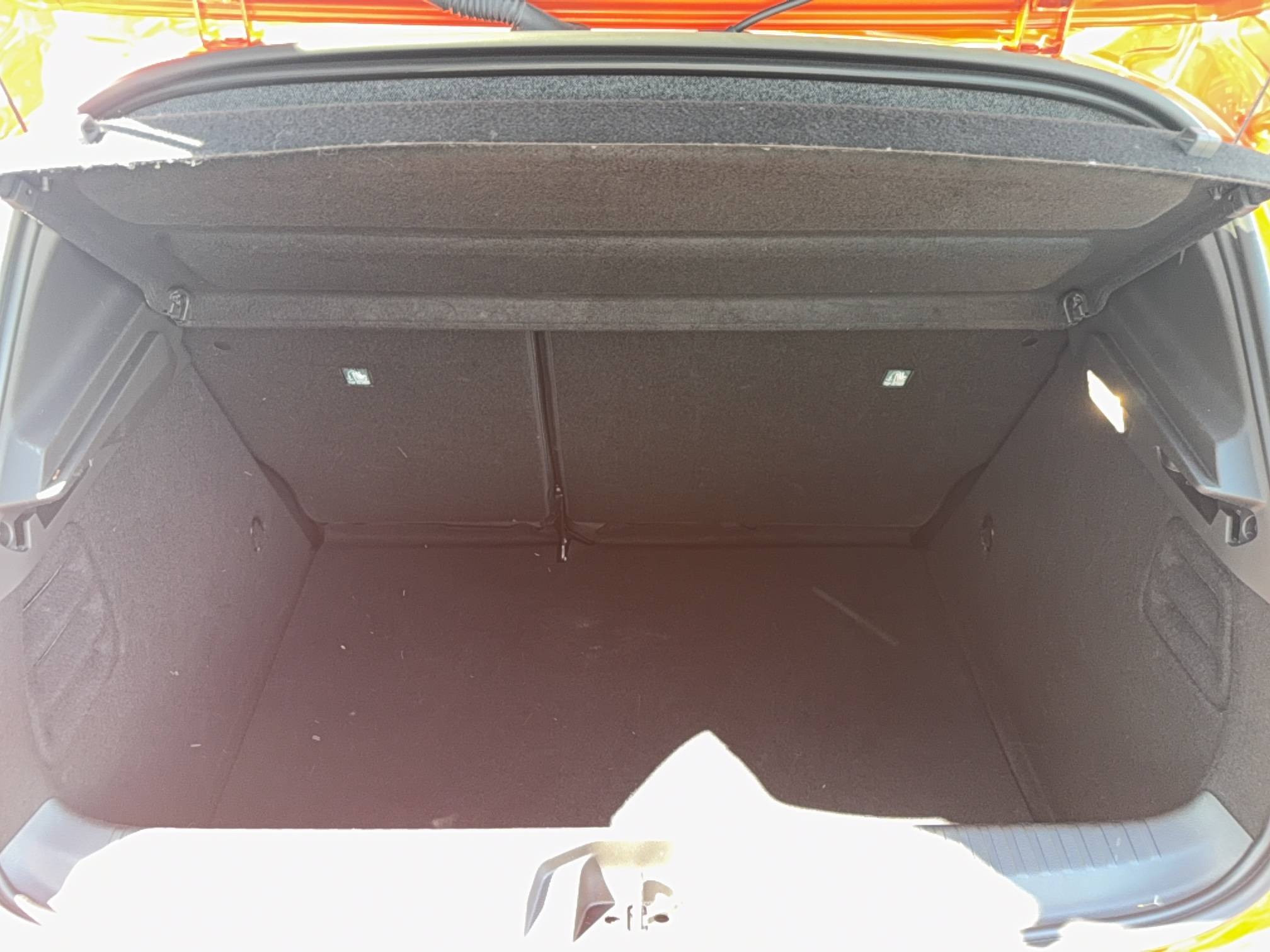 Vente en ligne Renault Clio 5 Clio TCe 90 au prix de 15 990 €