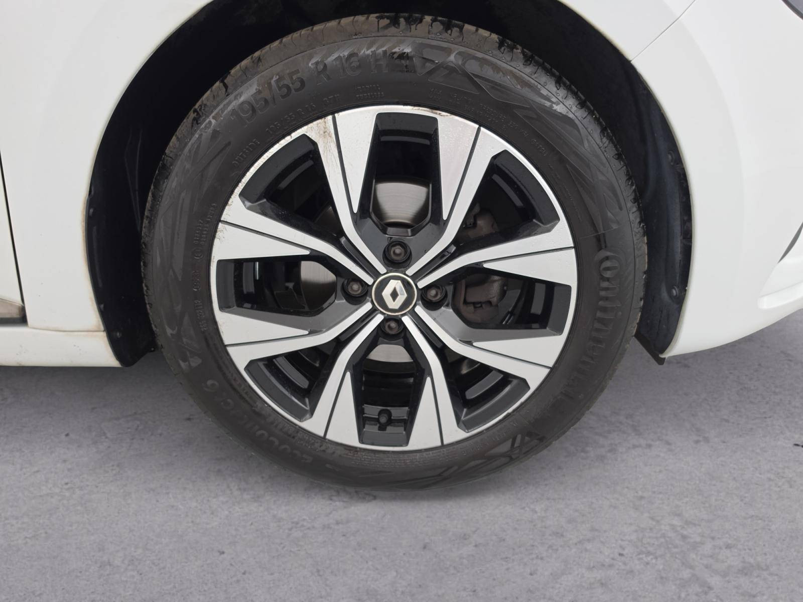 Vente en ligne Renault Clio 5 Clio TCe 100 GPL au prix de 15 990 €